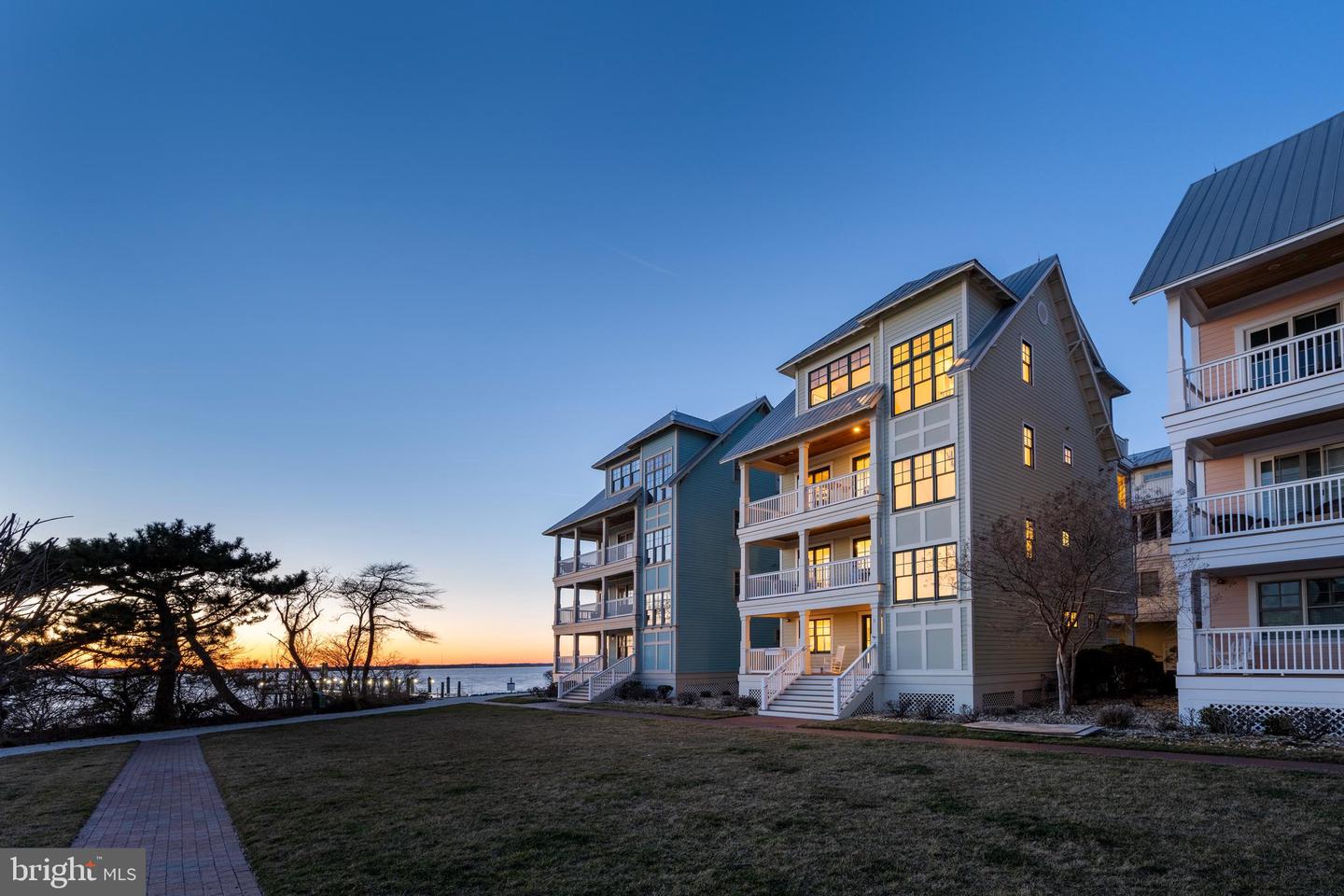 3 Pier Walk Mews