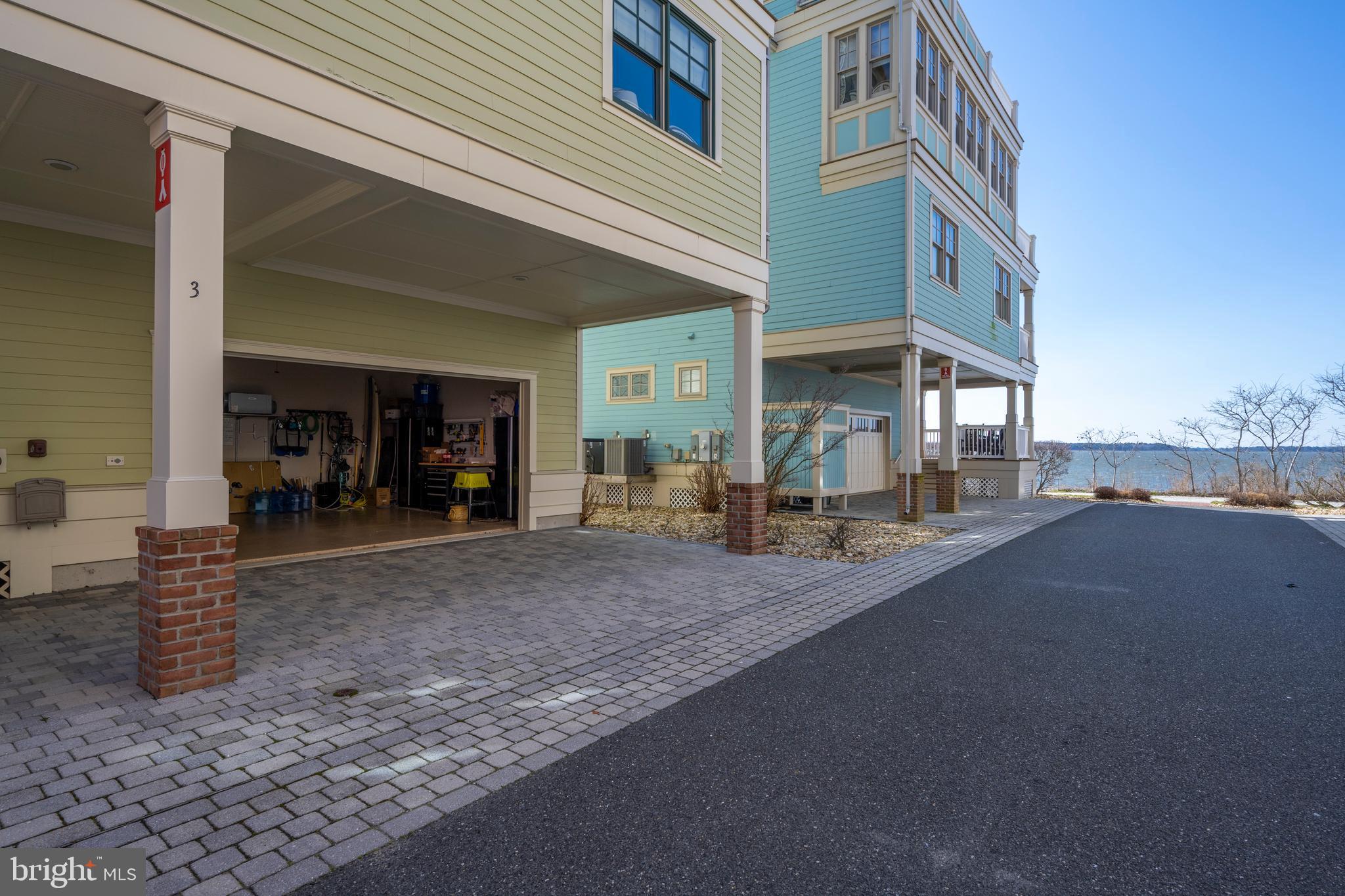 3 Pier Walk Mews