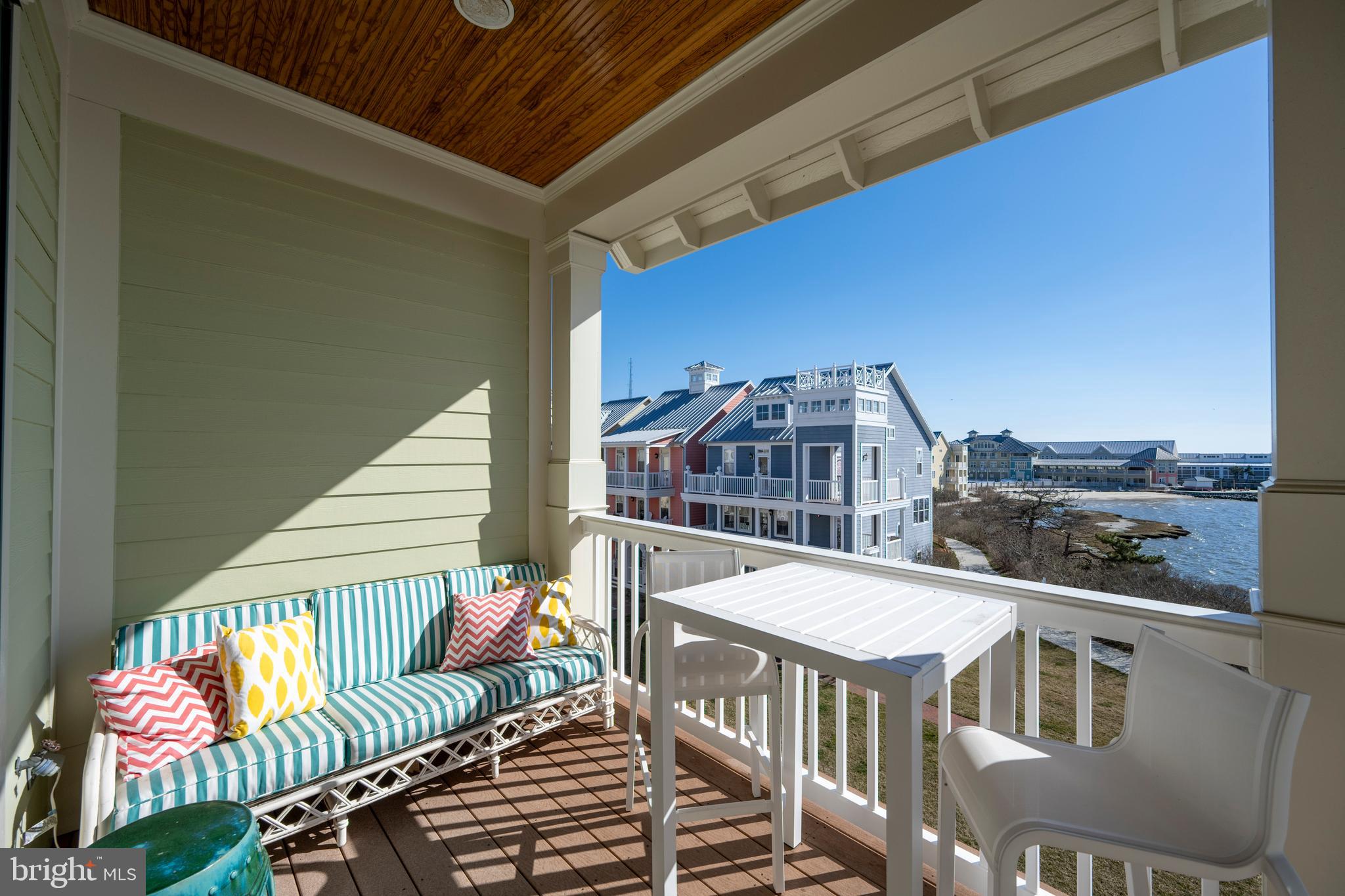 3 Pier Walk Mews