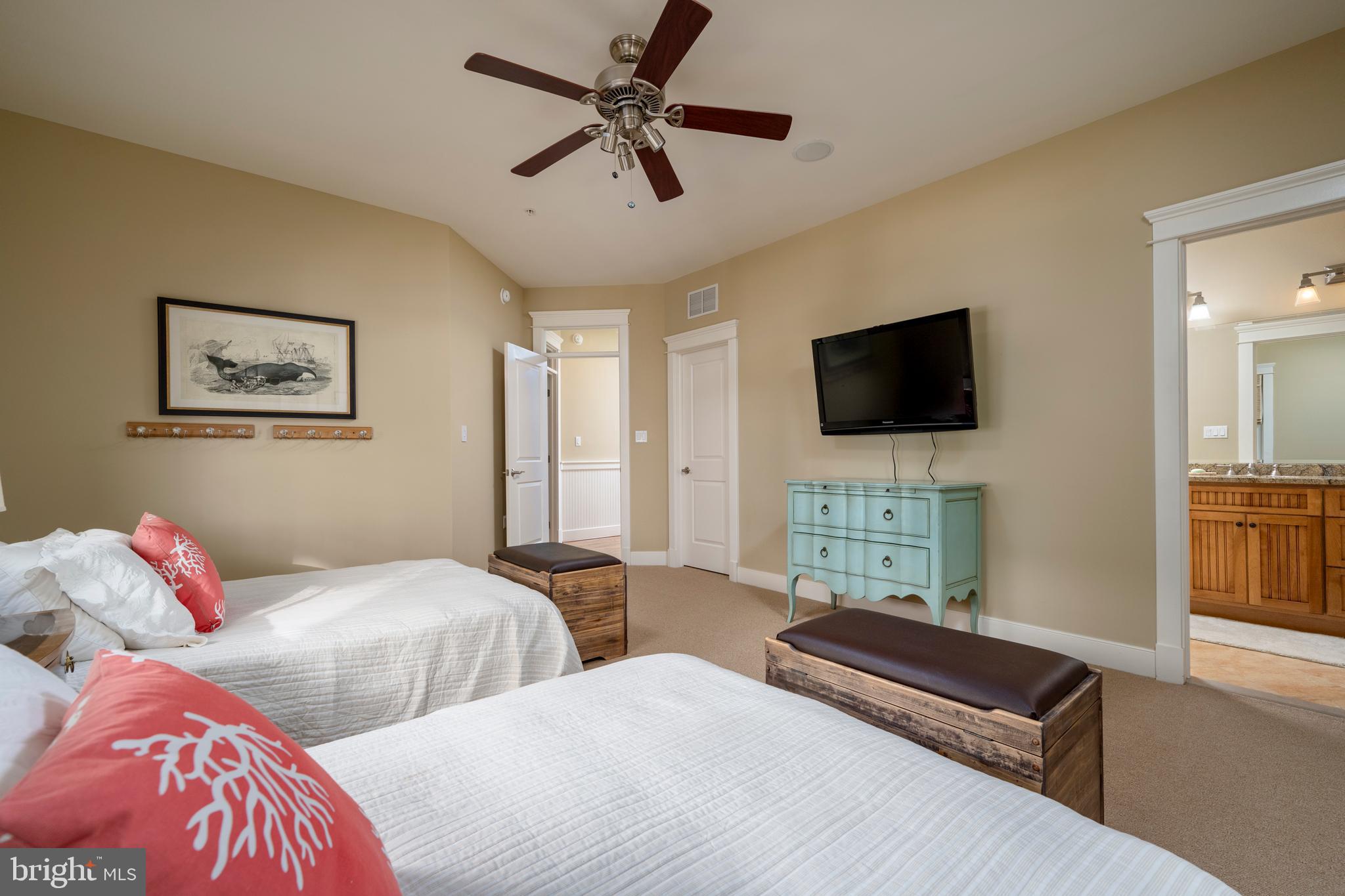 3 Pier Walk Mews
