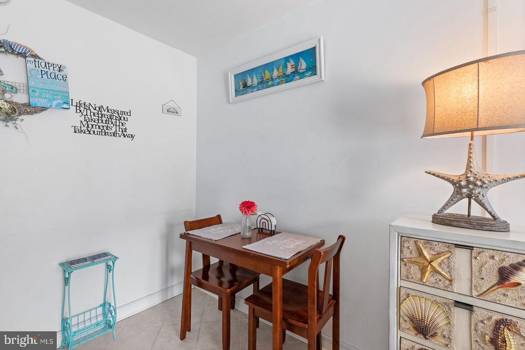 11 62nd St #108
