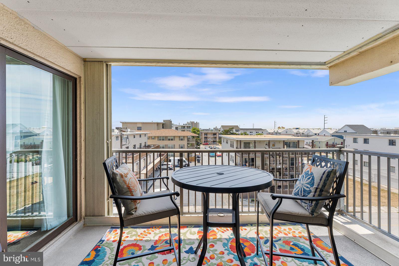 5801 Atlantic Ave #401