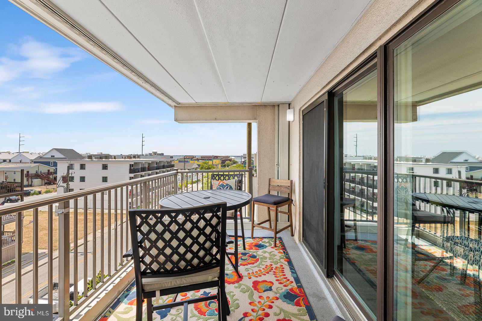 5801 Atlantic Ave #401