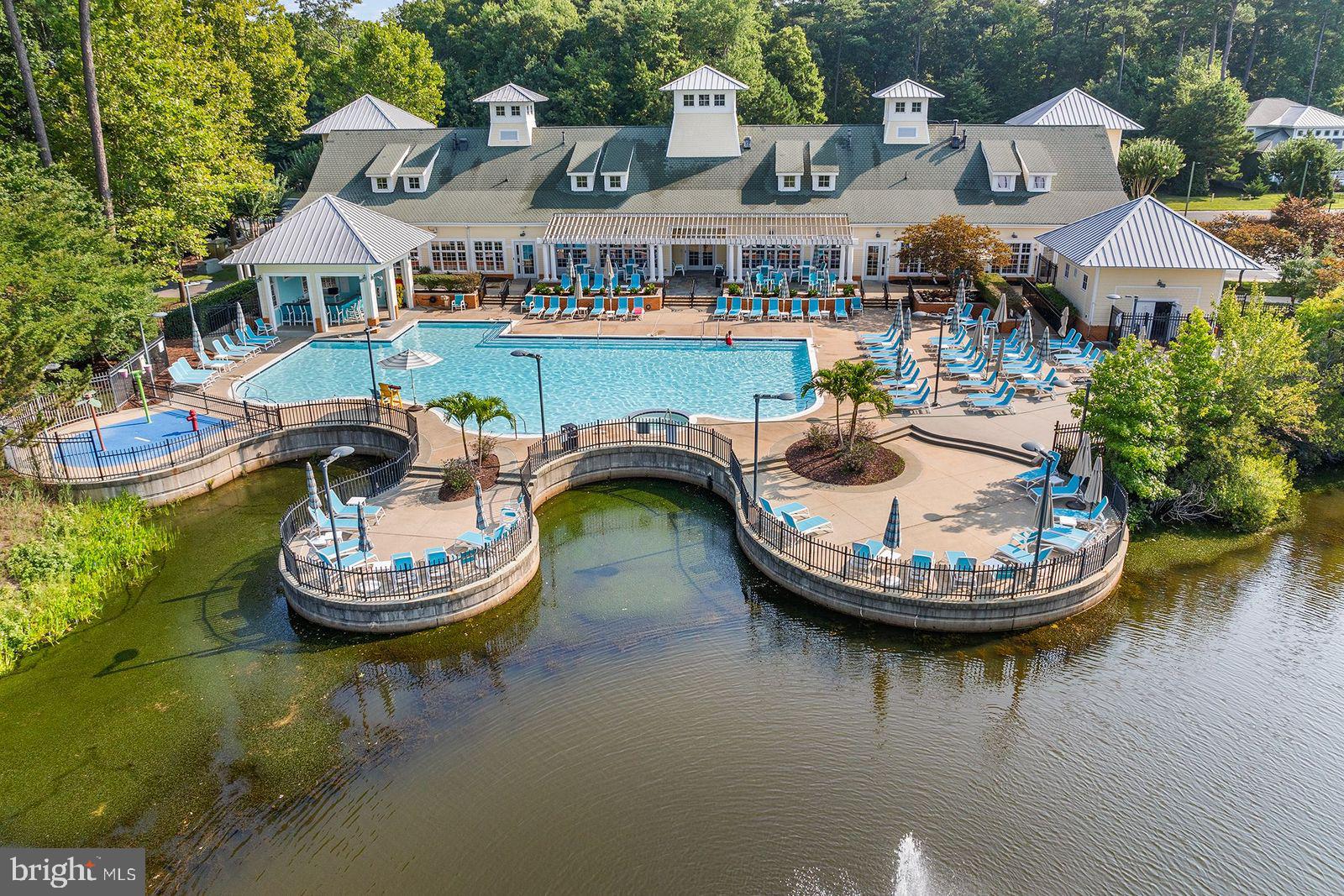 10800 Navy Page Ln #207