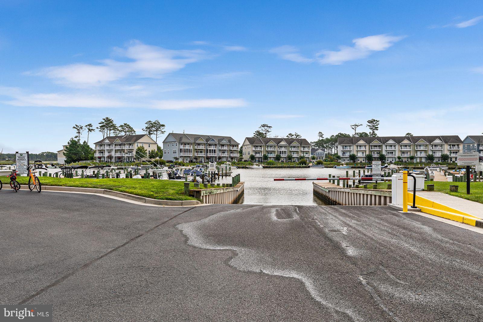 10800 Navy Page Ln #207