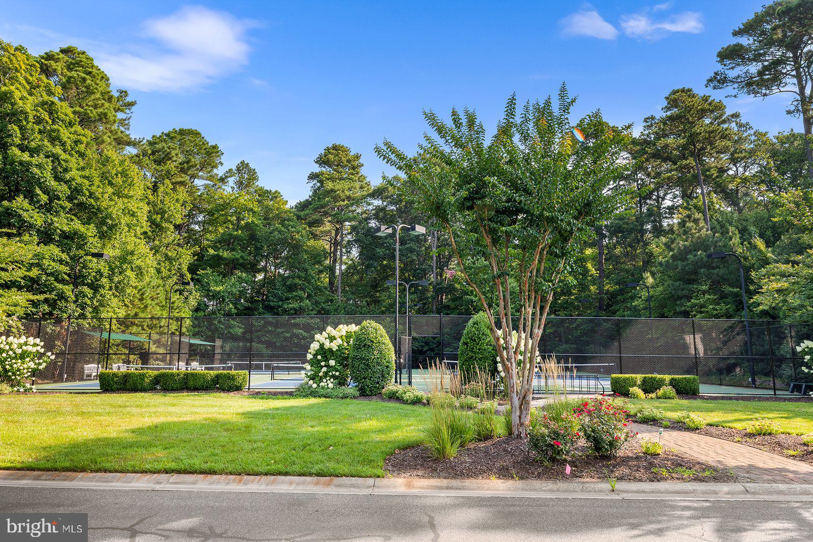 10800 Navy Page Ln #207