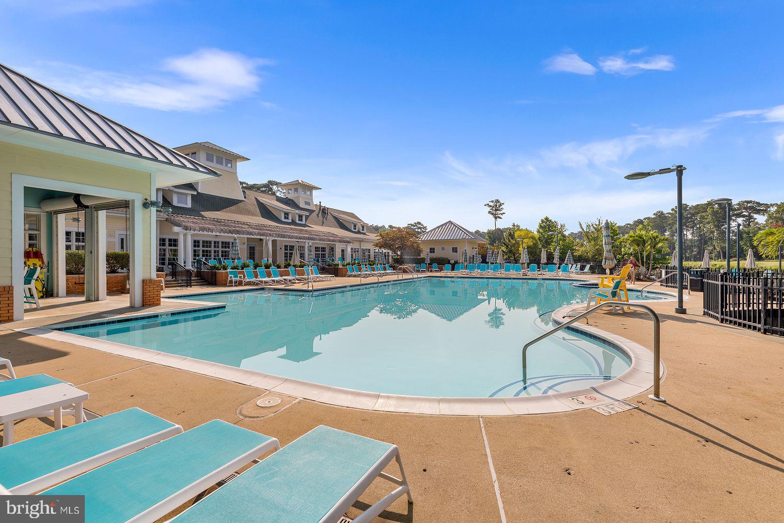 10800 Navy Page Ln #207