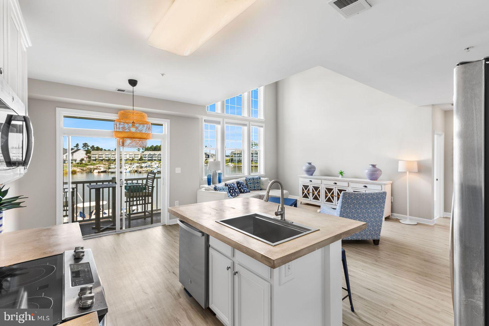 10800 Navy Page Ln #207