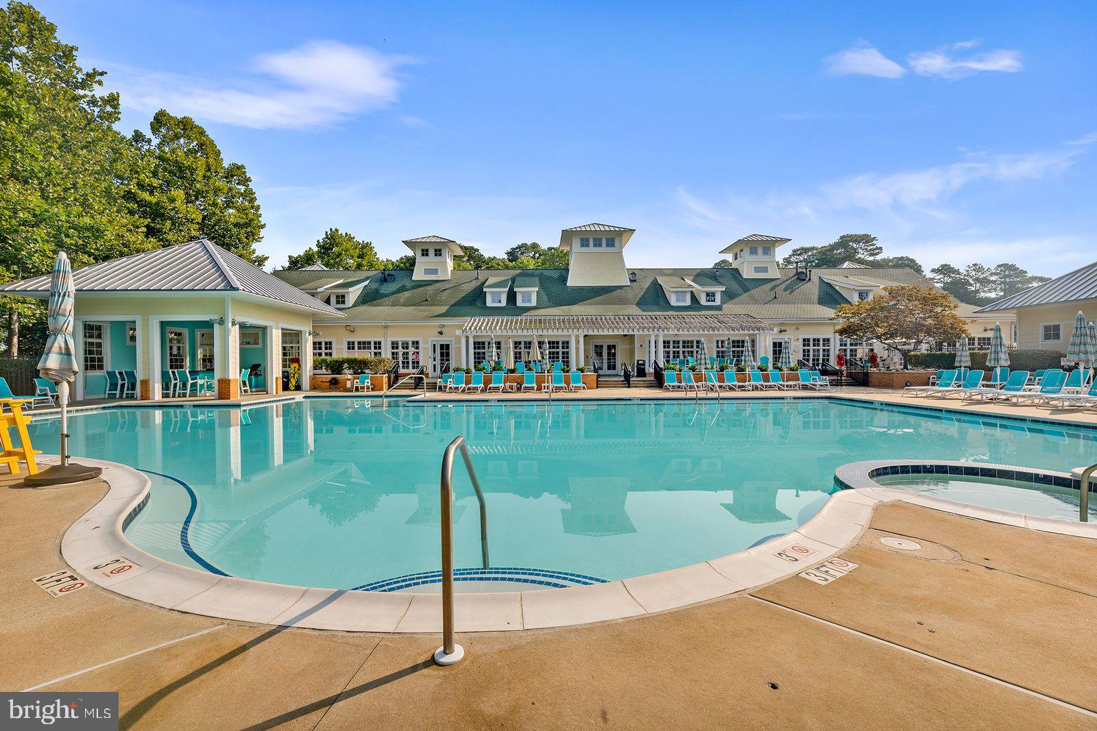 10800 Navy Page Ln #207