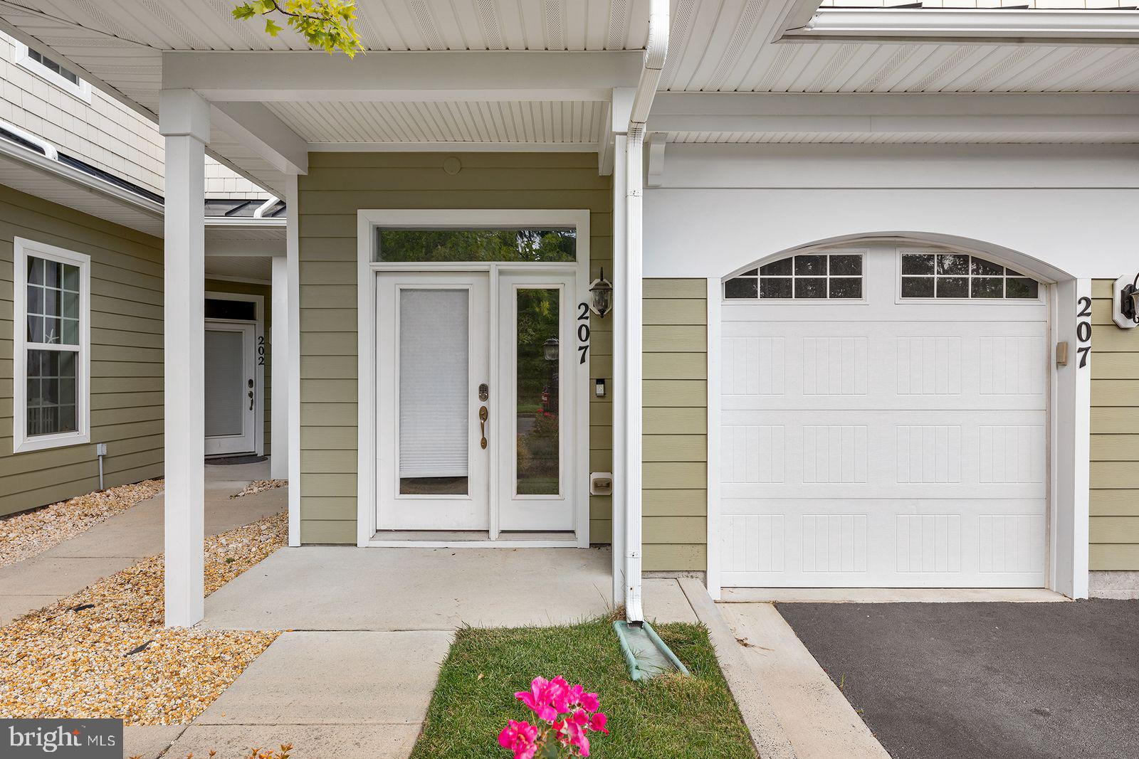 10800 Navy Page Ln #207