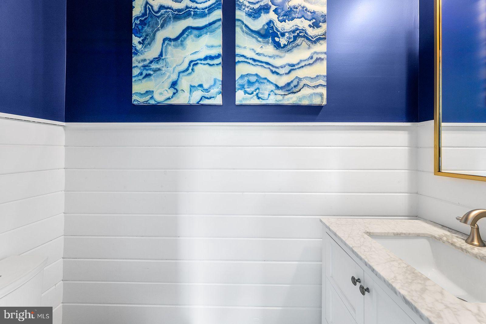 10800 Navy Page Ln #207