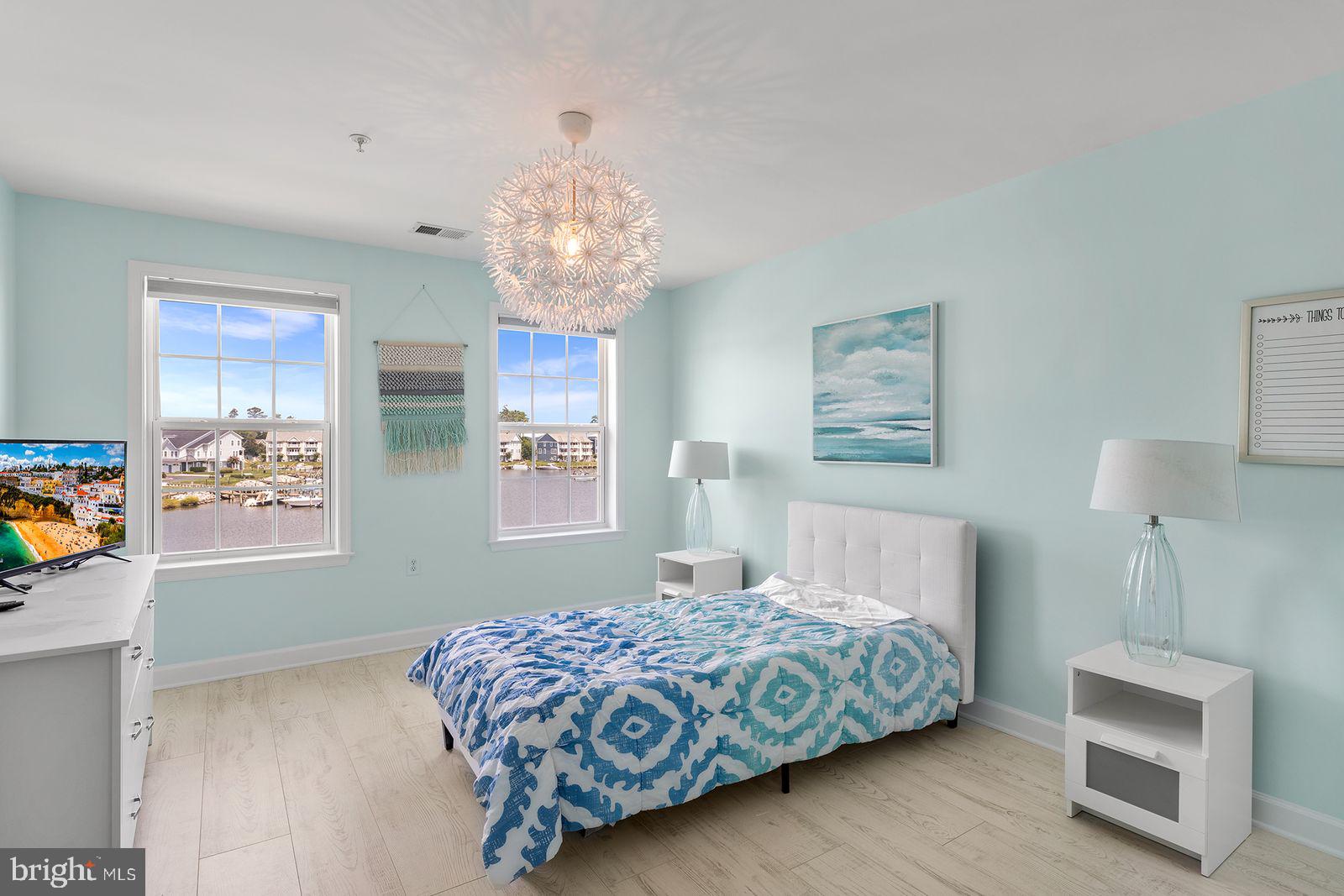 10800 Navy Page Ln #207