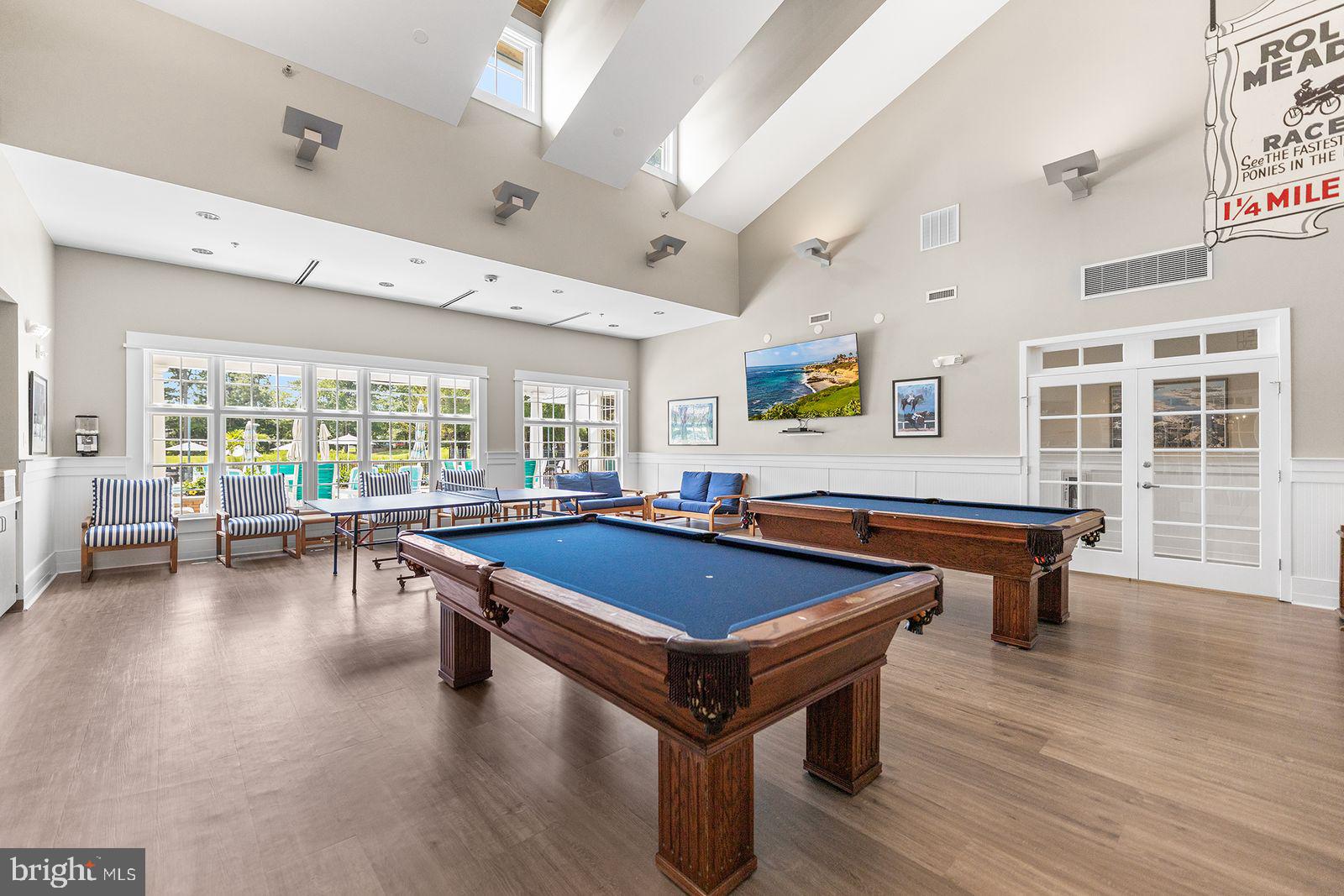 10800 Navy Page Ln #207