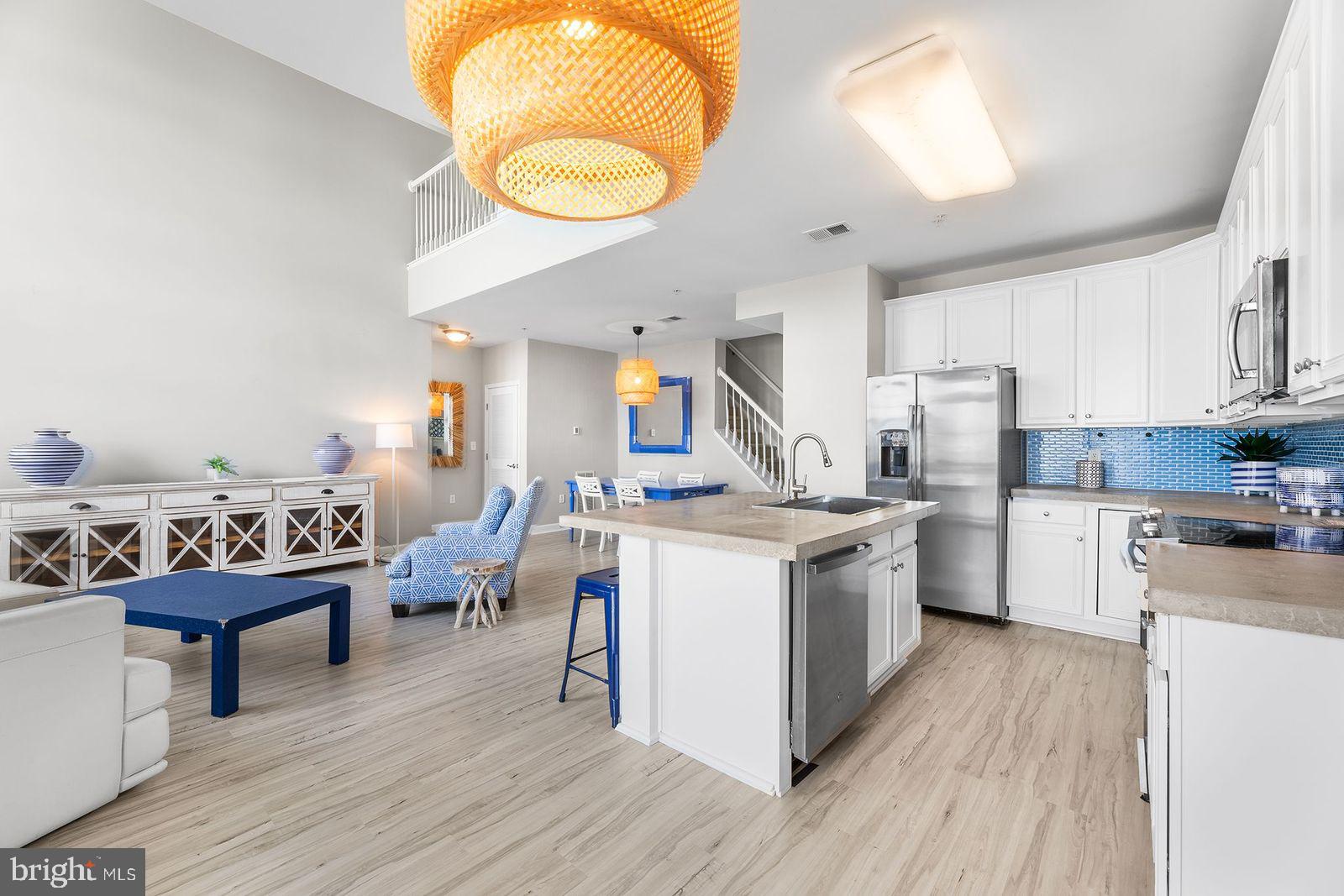 10800 Navy Page Ln #207