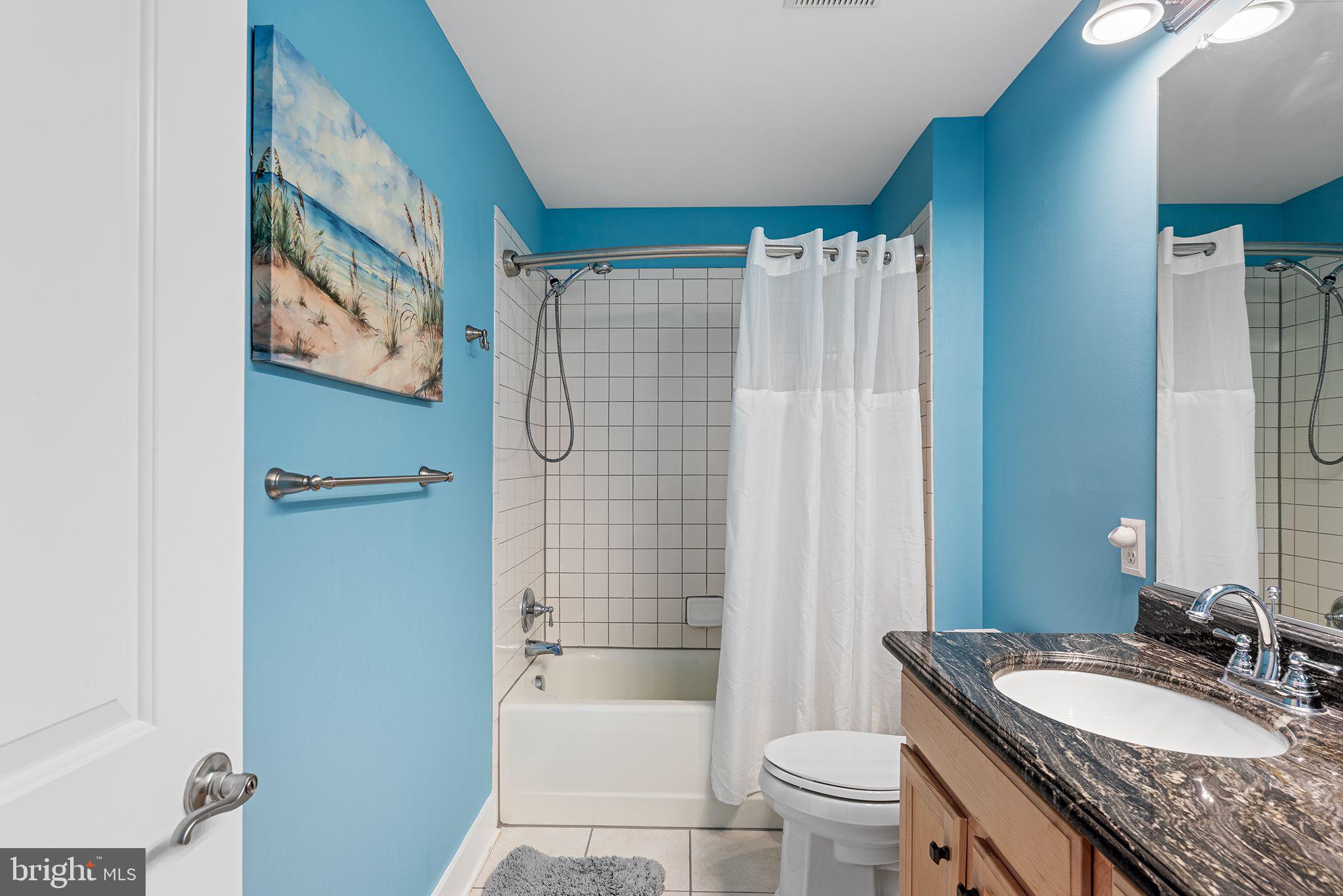 9903 Bay Court Ln #3