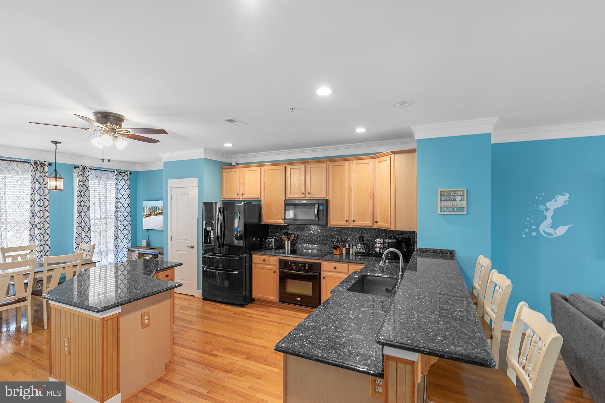 9903 Bay Court Ln #3