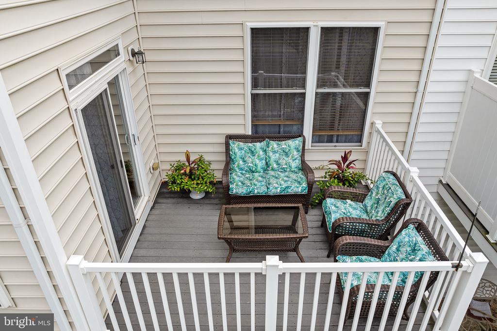 9903 Bay Court Ln #3