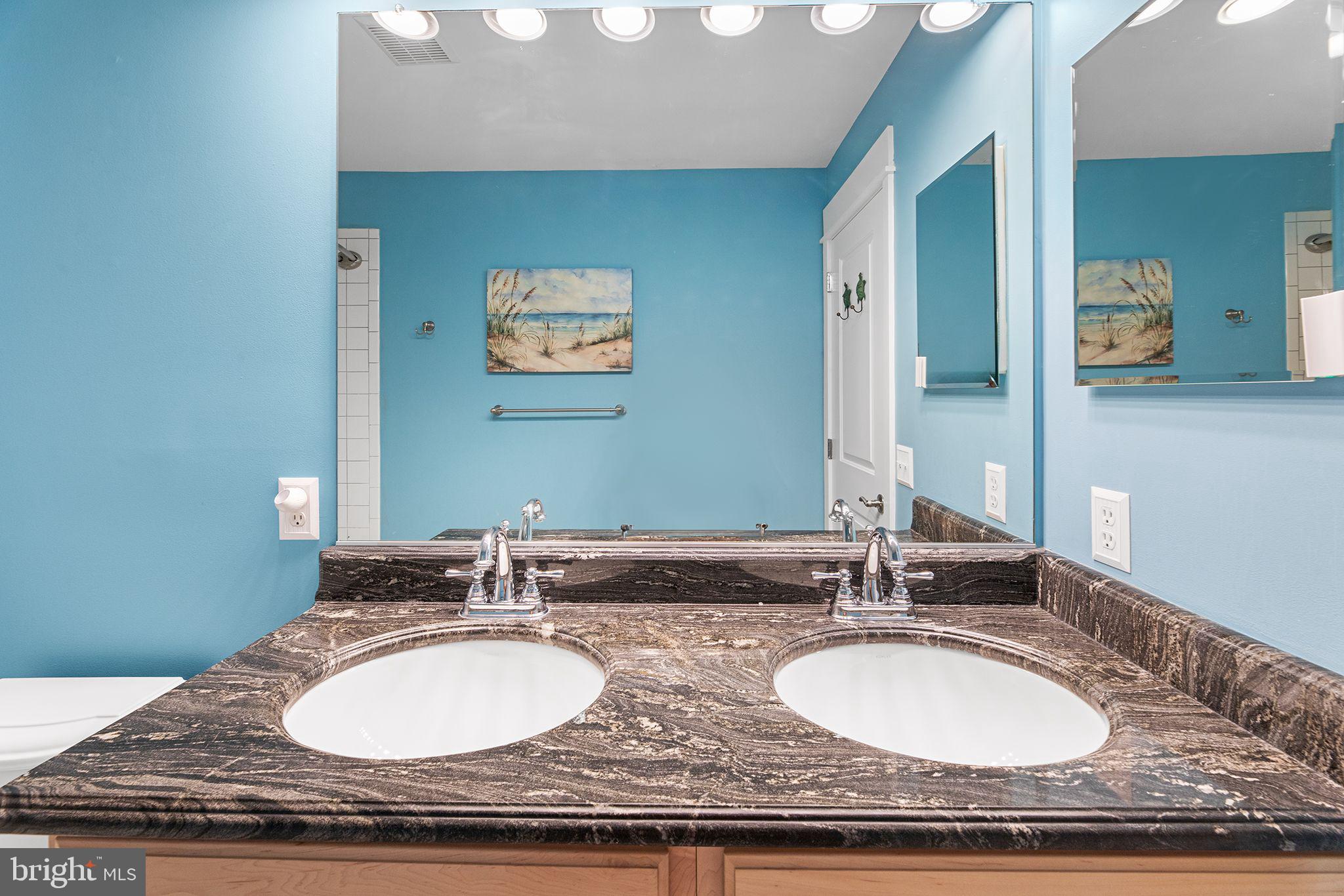 9903 Bay Court Ln #3