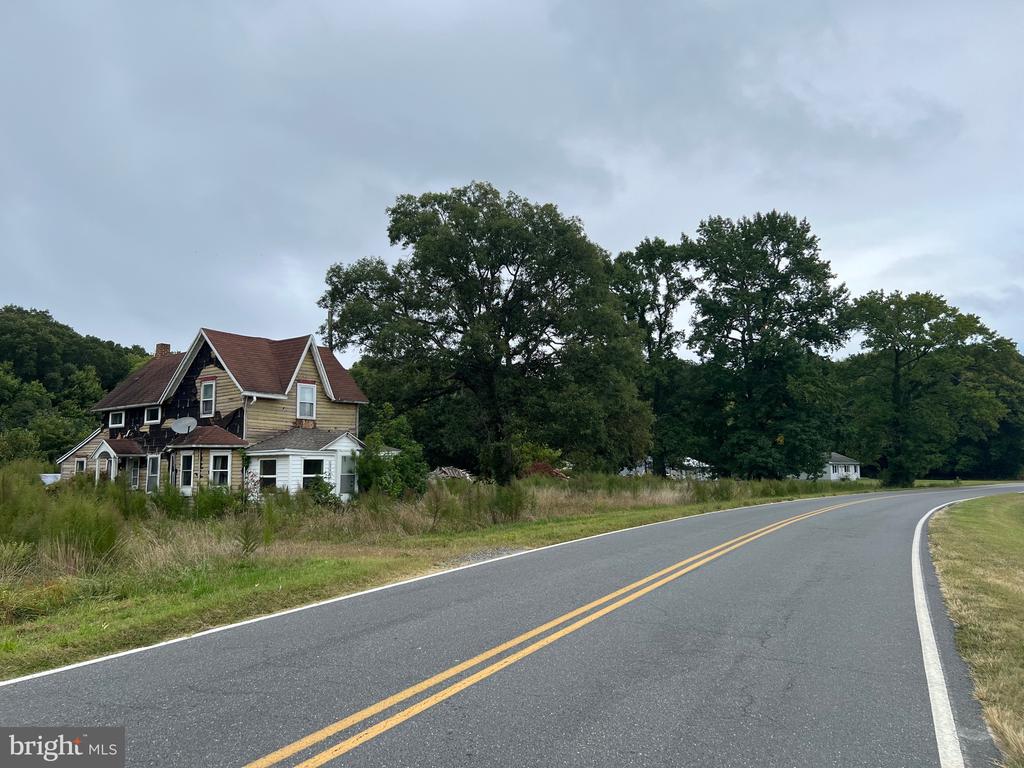 12013 Saint Martins Neck Rd