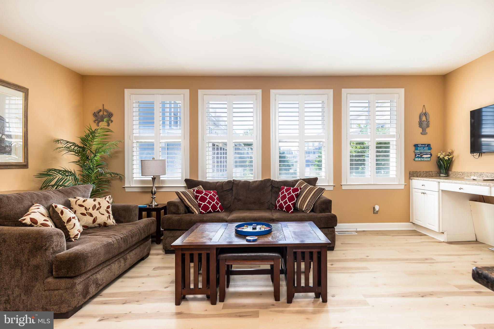 15 Fountain Dr W #15u