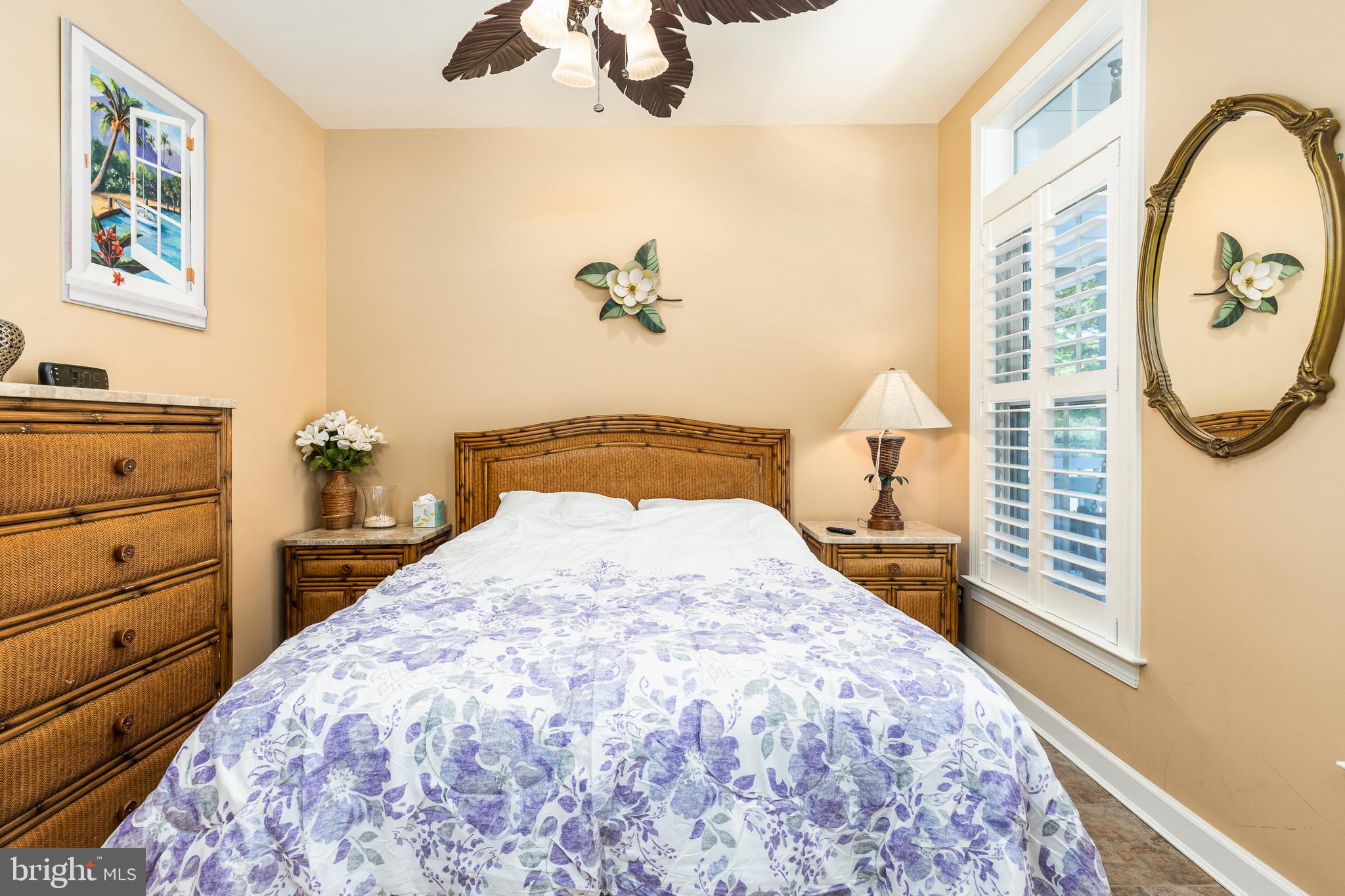 15 Fountain Dr W #15u