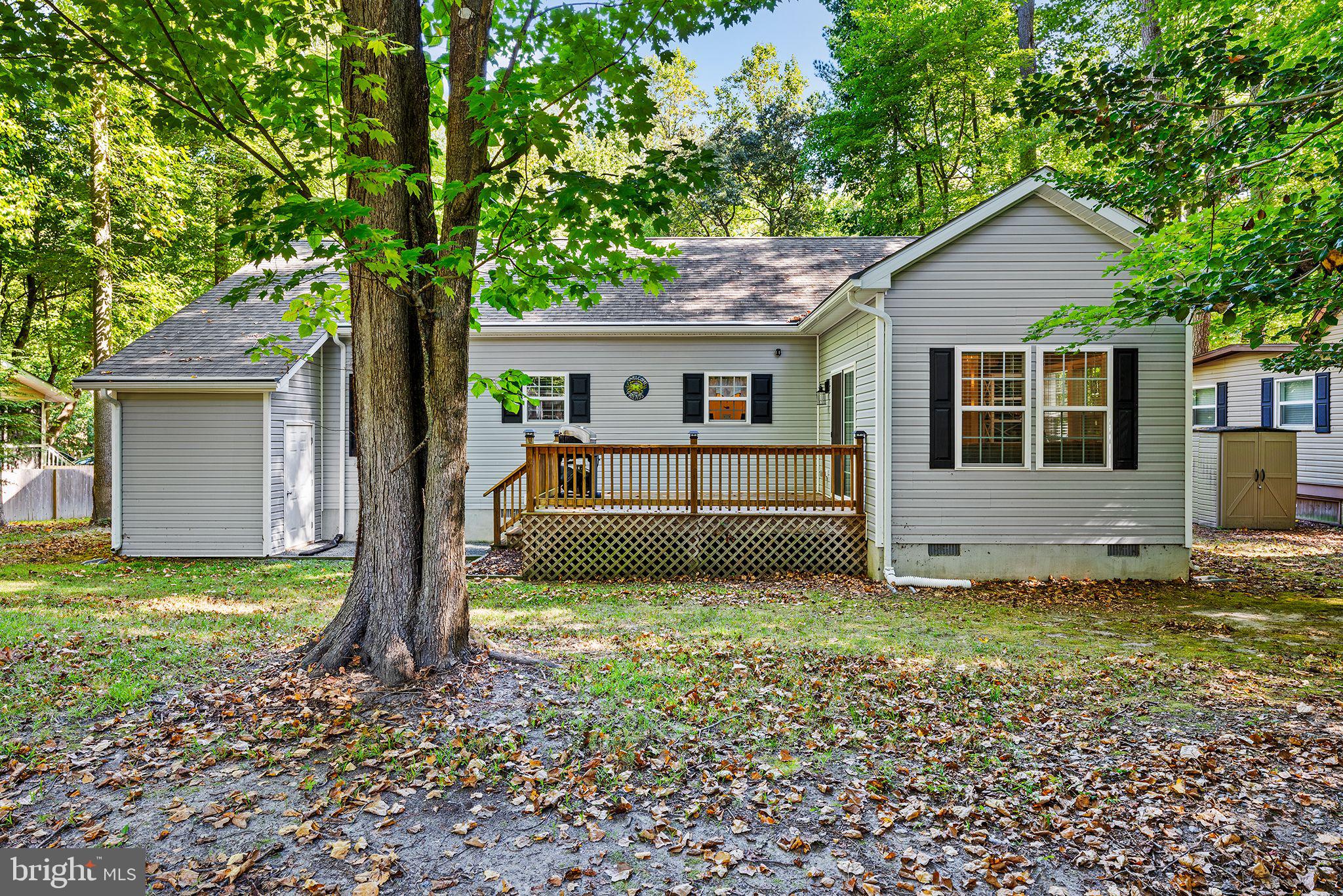28 White Horse Dr