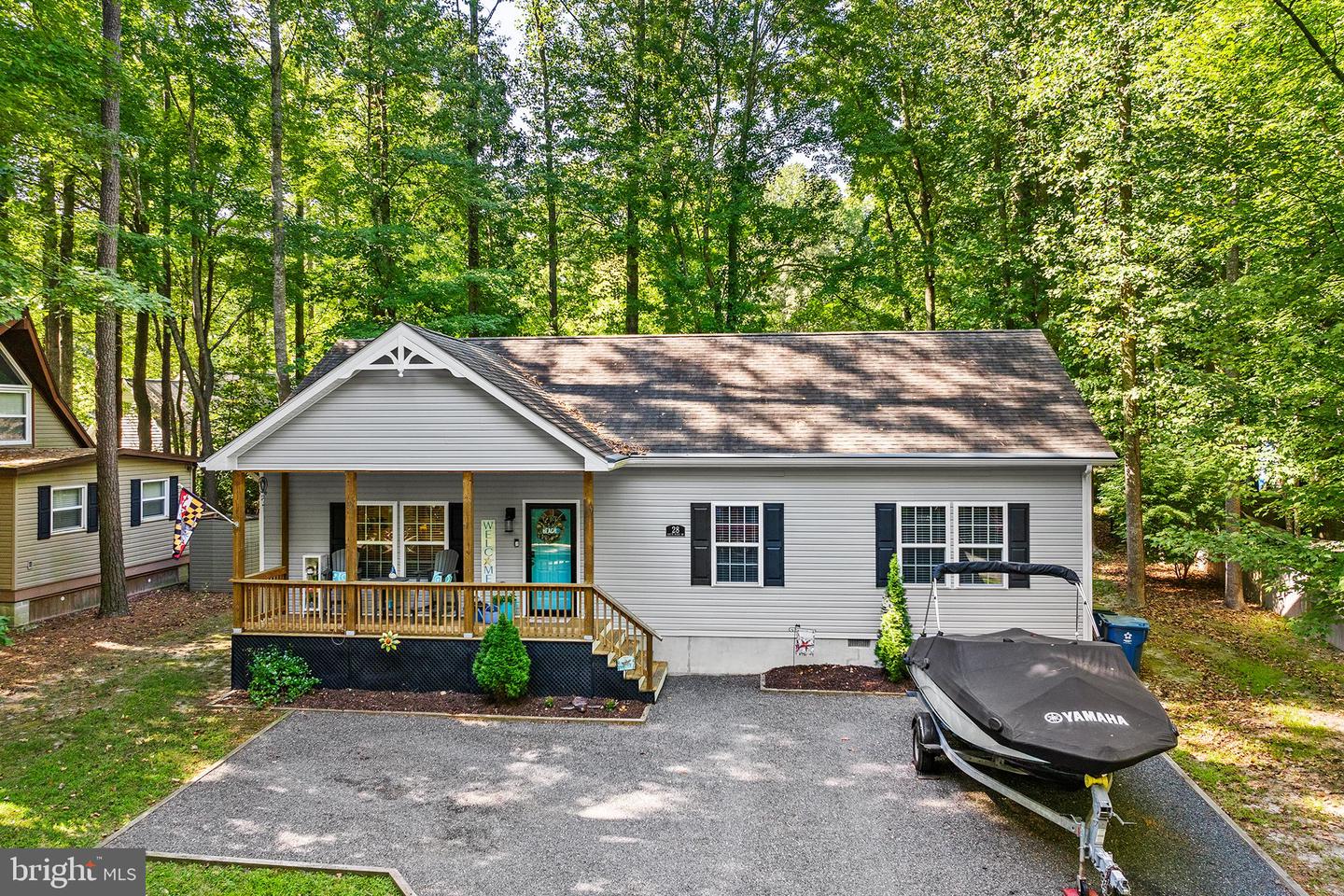 28 White Horse Dr