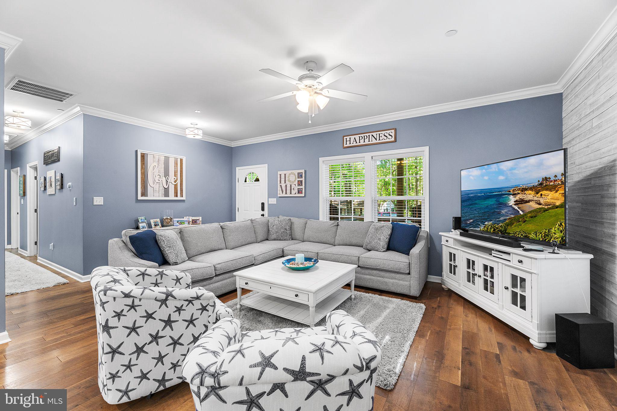 28 White Horse Dr