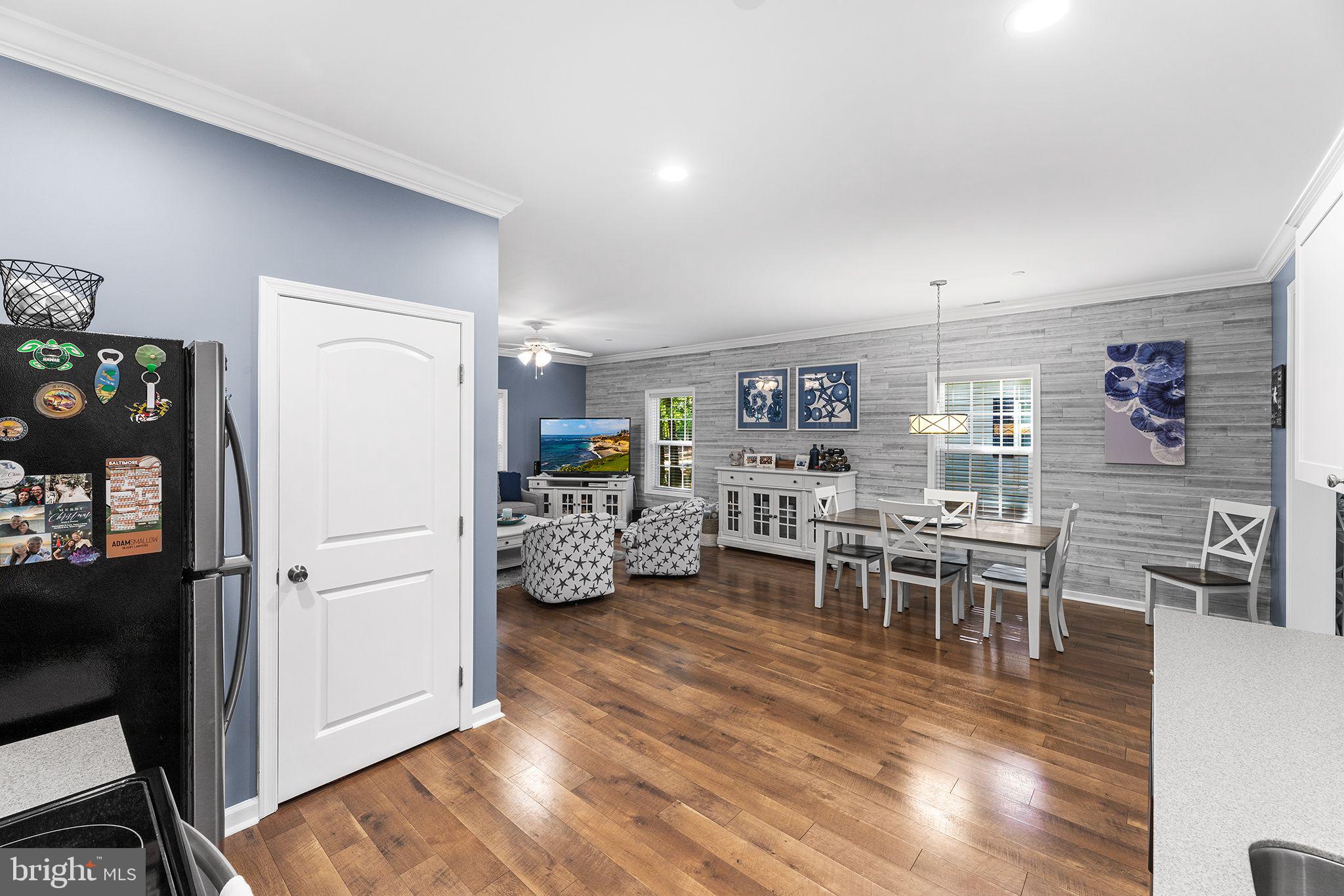 28 White Horse Dr