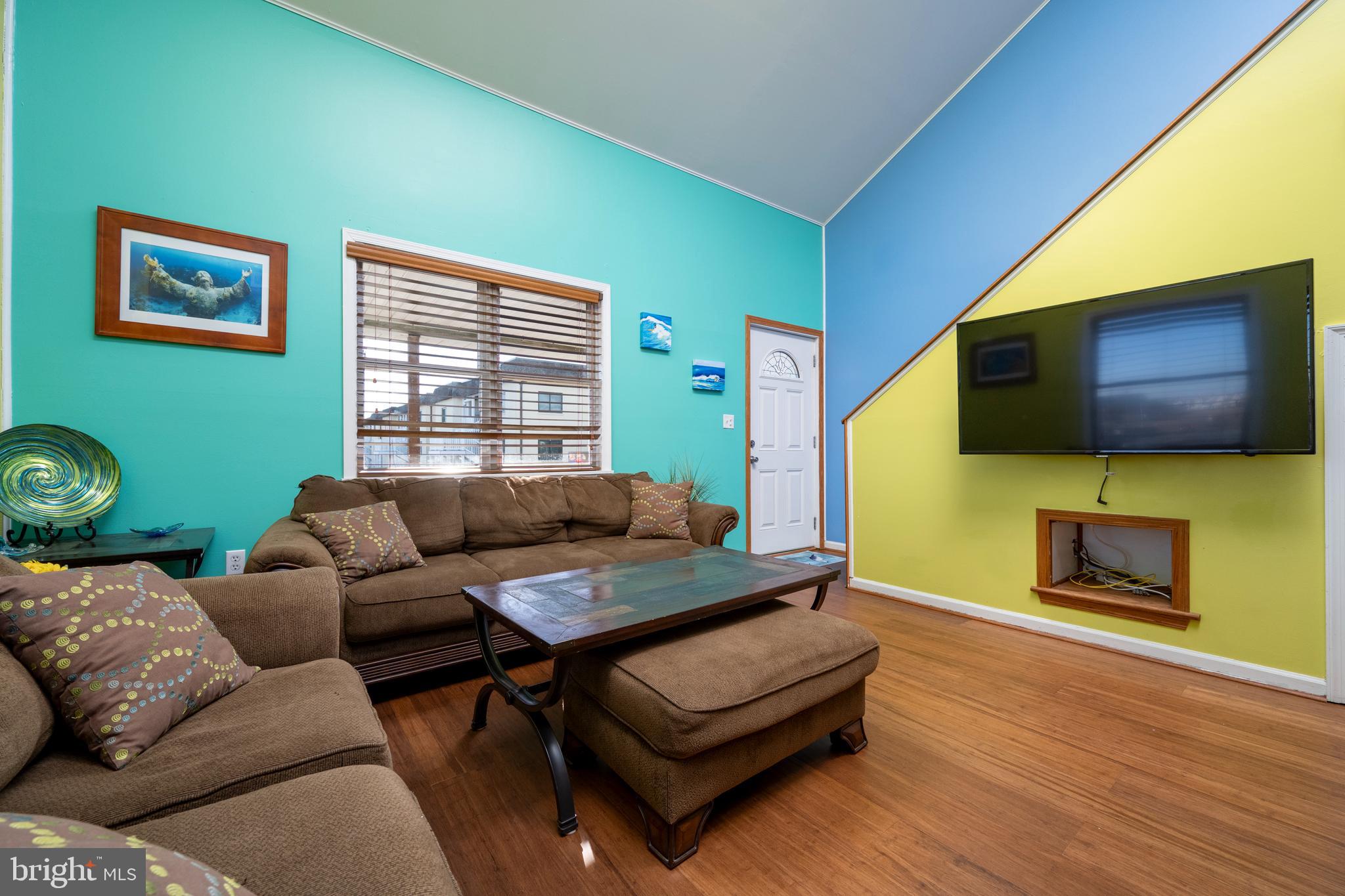 14211 Dukes Ave #203