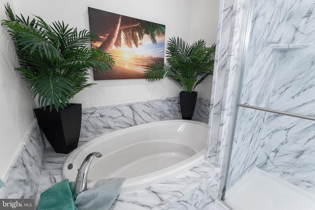4 Hidden Cove Way #3c