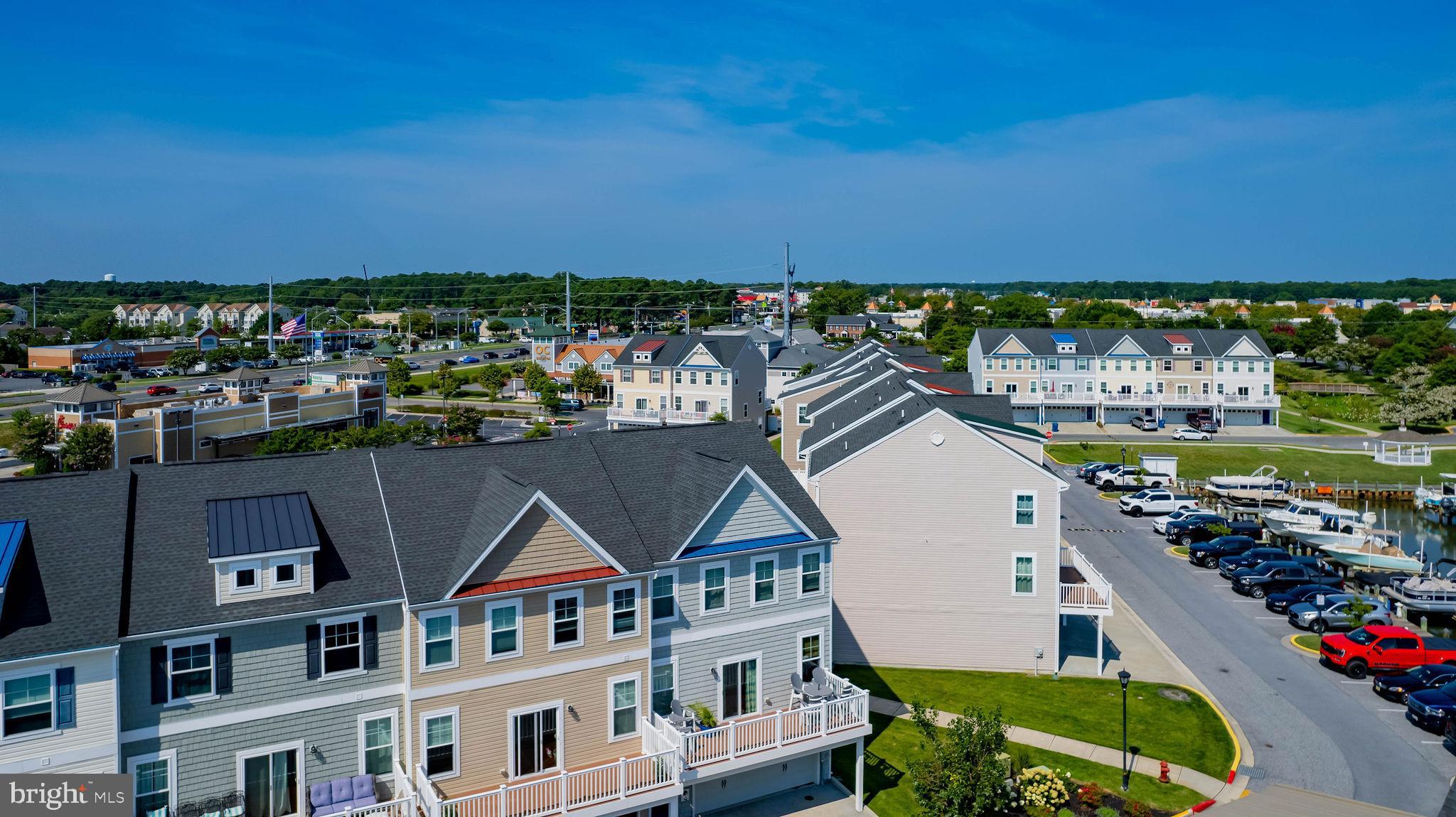 12904 Sand Bar Ln #6 & Boatslip M4