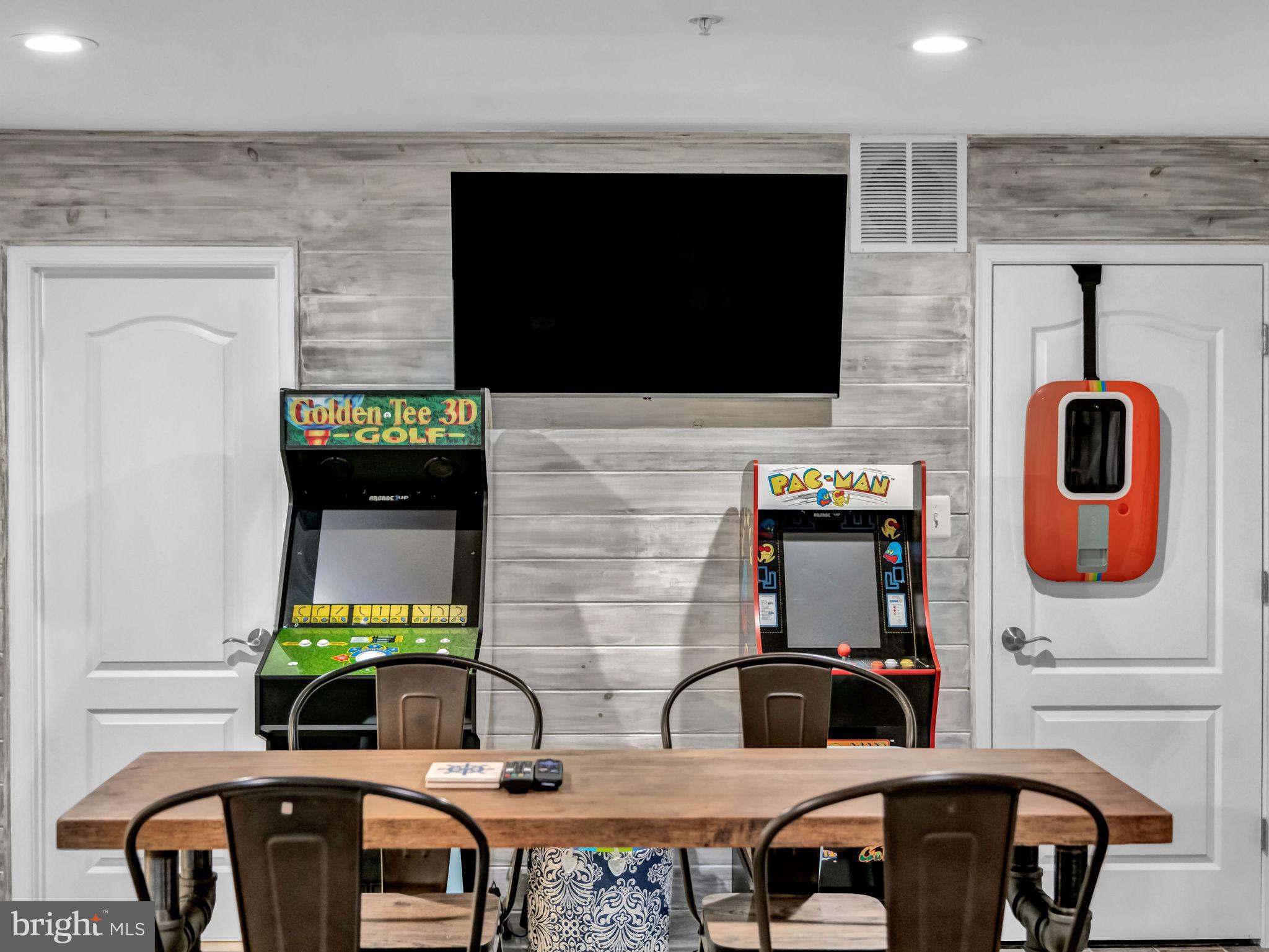 12904 Sand Bar Ln #6 & Boatslip M4