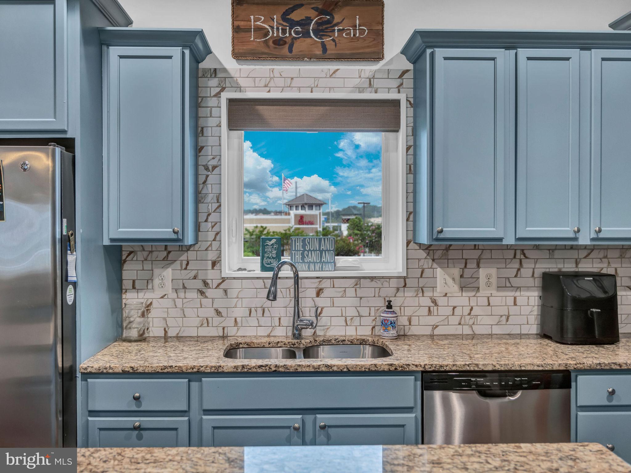 12904 Sand Bar Ln #6 & Boatslip M4