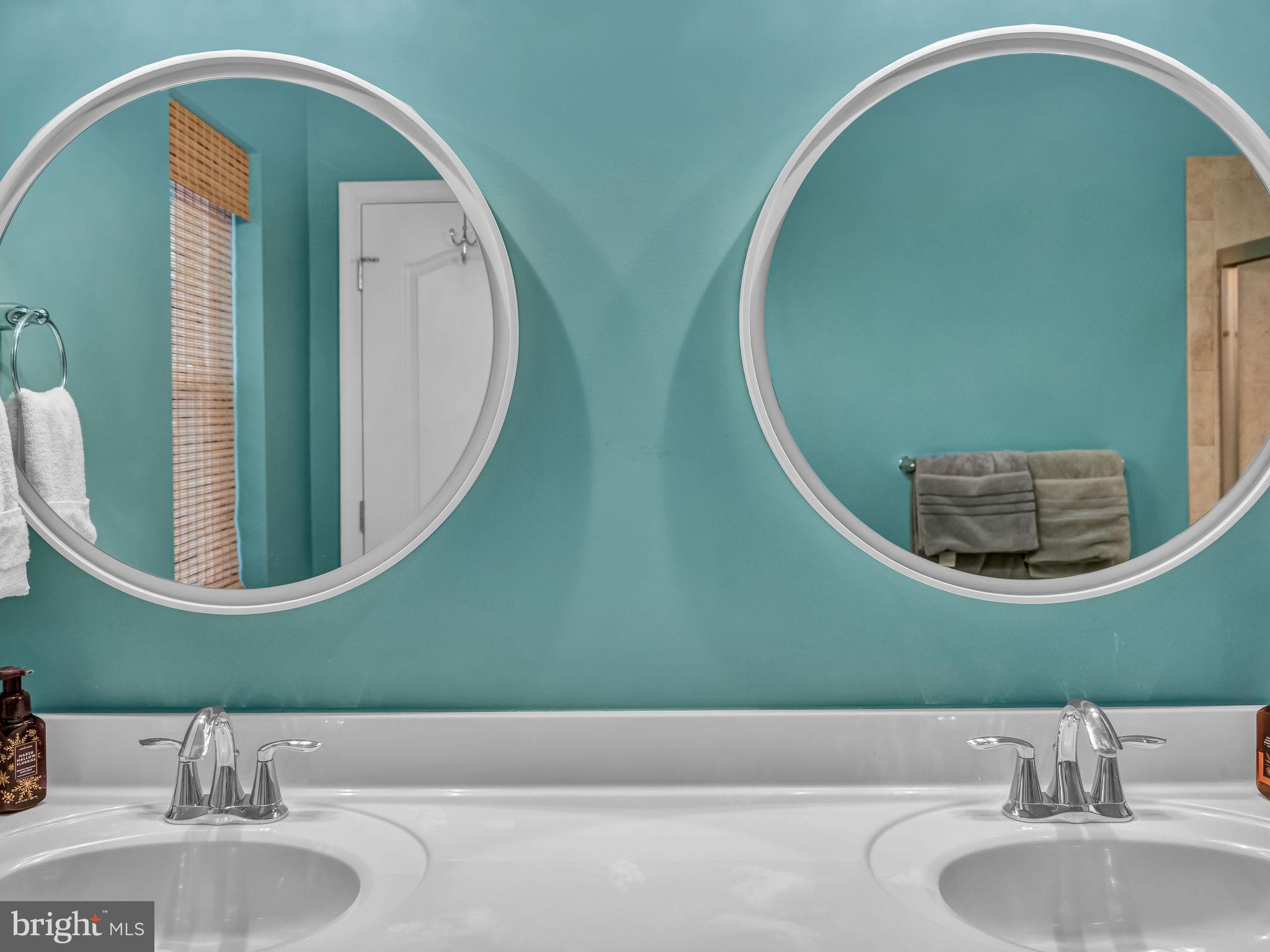 12904 Sand Bar Ln #6 & Boatslip M4