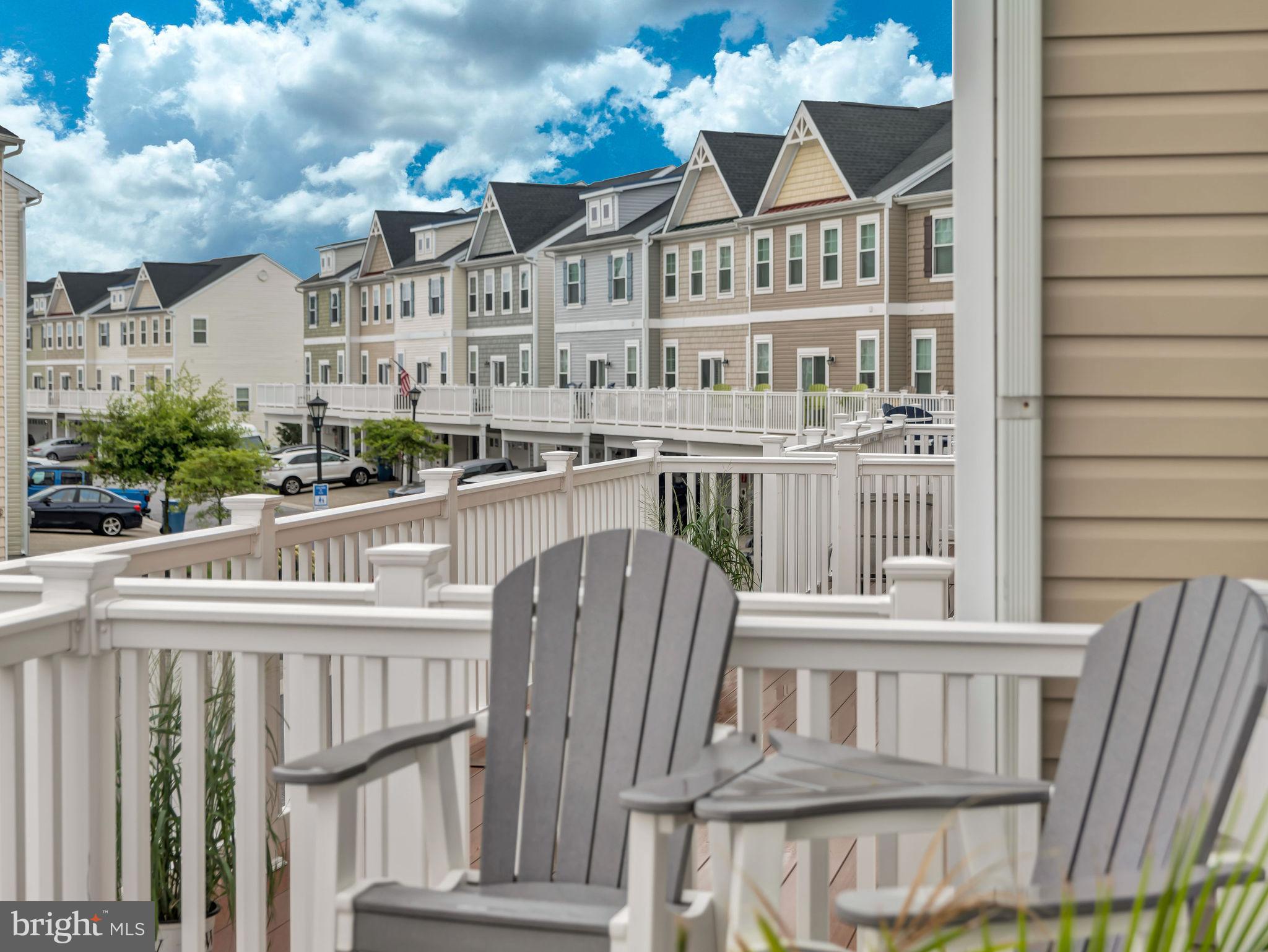 12904 Sand Bar Ln #6 & Boatslip M4