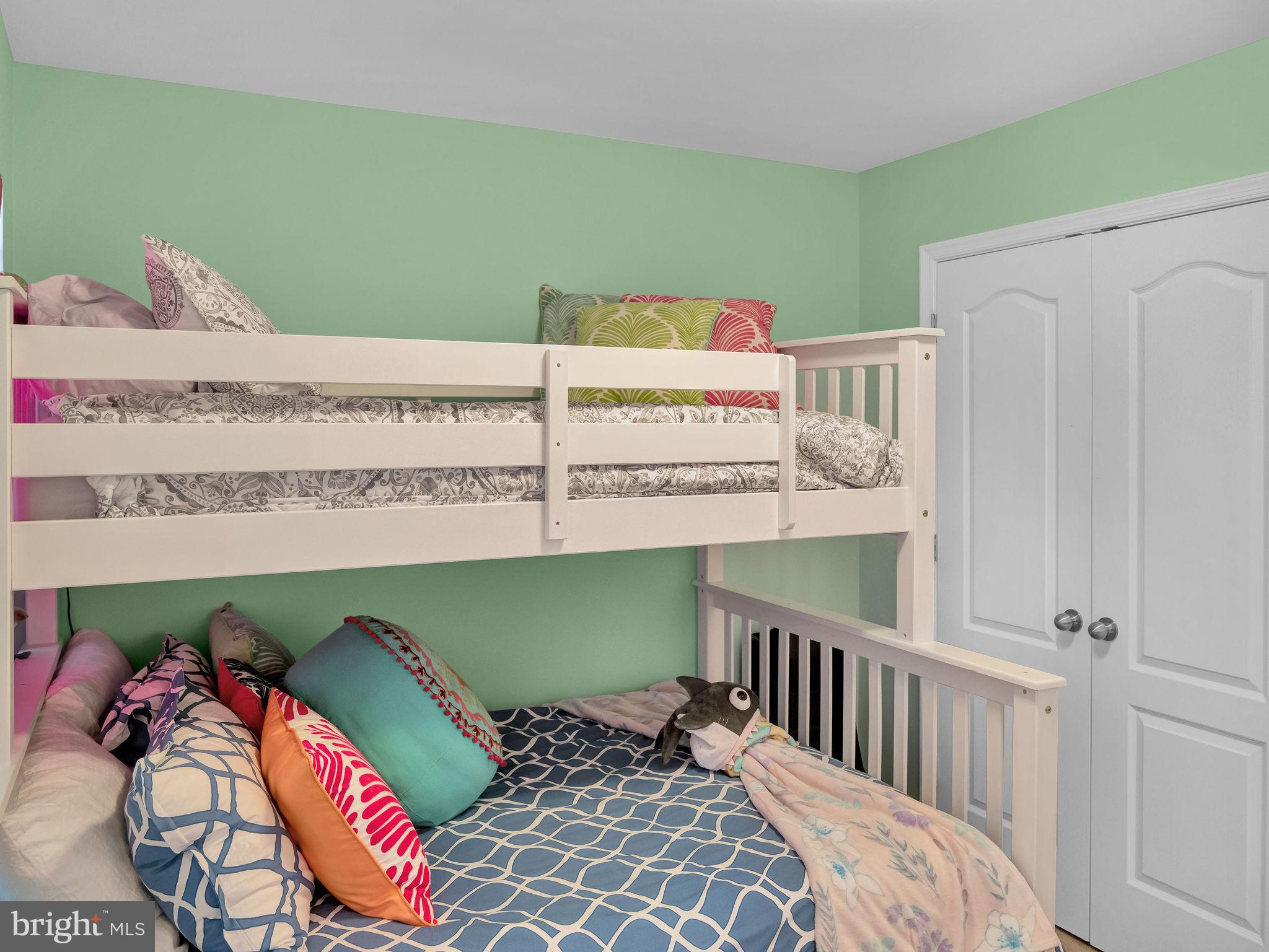 12904 Sand Bar Ln #6 & Boatslip M4