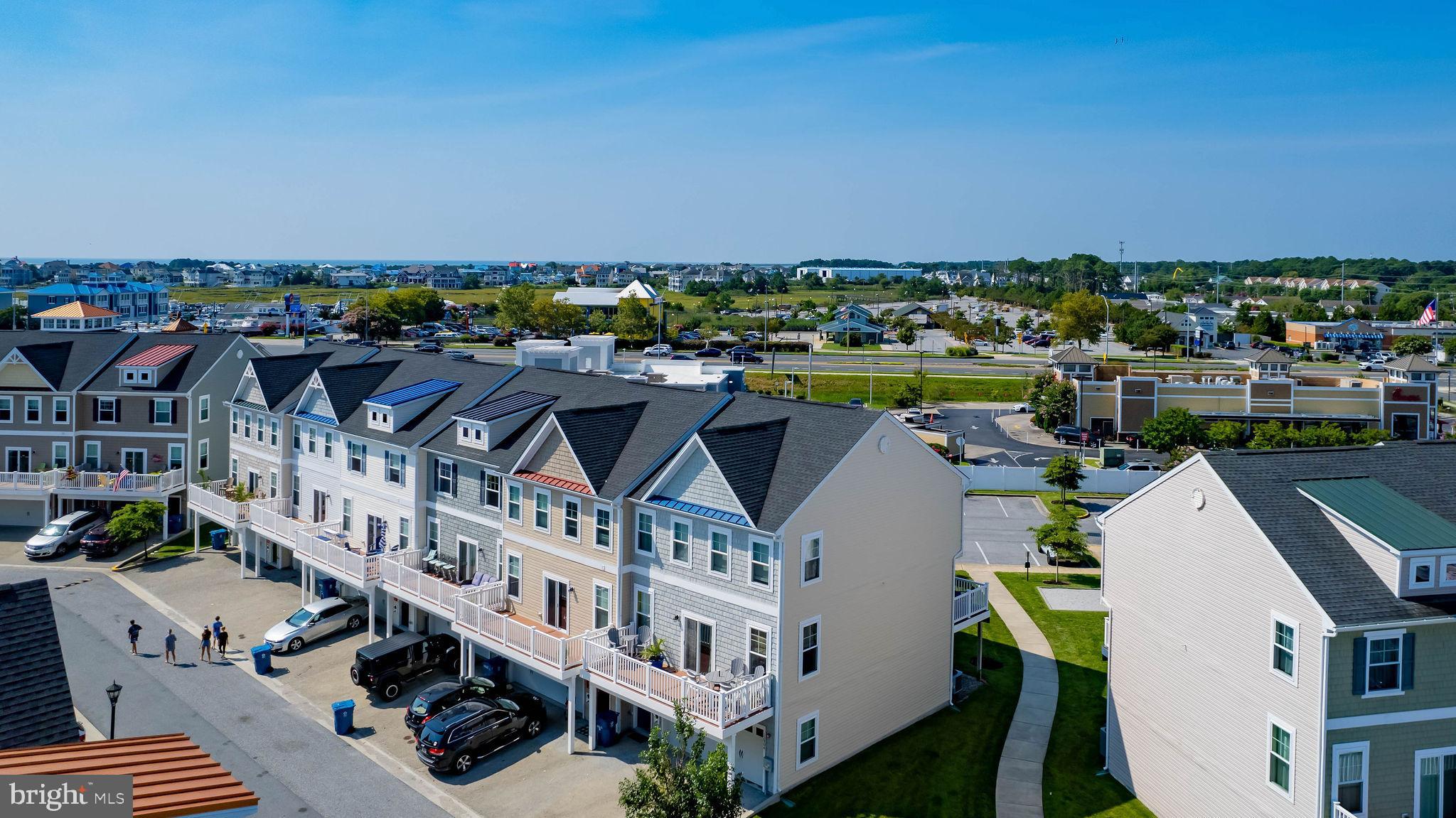 12904 Sand Bar Ln #6 & Boatslip M4