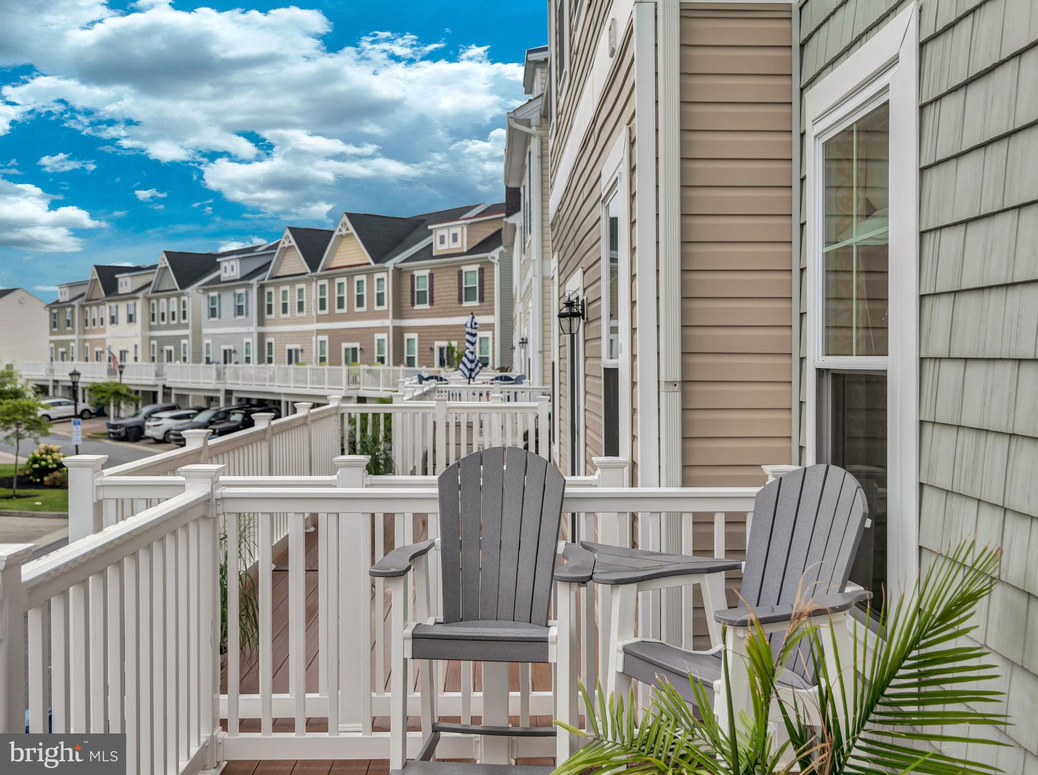 12904 Sand Bar Ln #6 & Boatslip M4