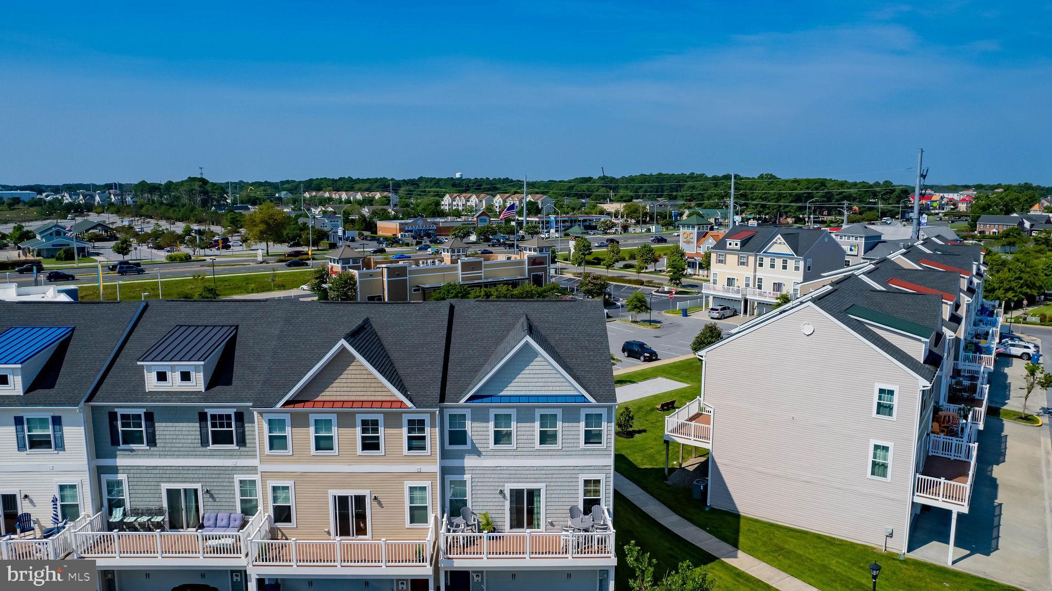 12904 Sand Bar Ln #6 & Boatslip M4