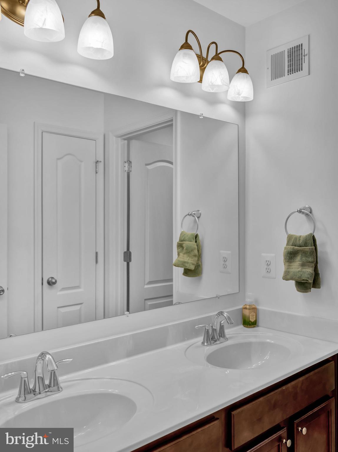 12904 Sand Bar Ln #6 & Boatslip M4