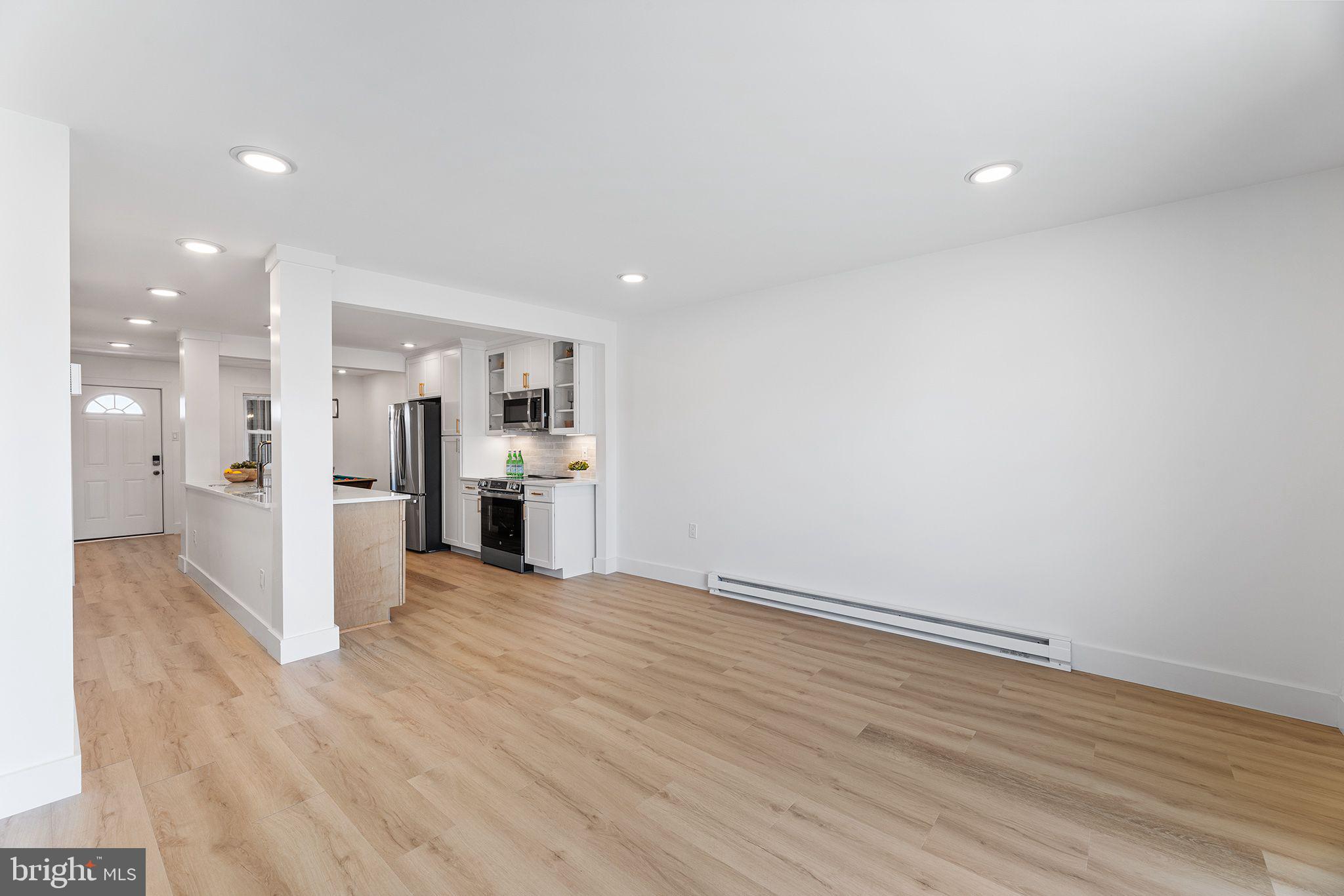 615 Salt Spray Rd #3e