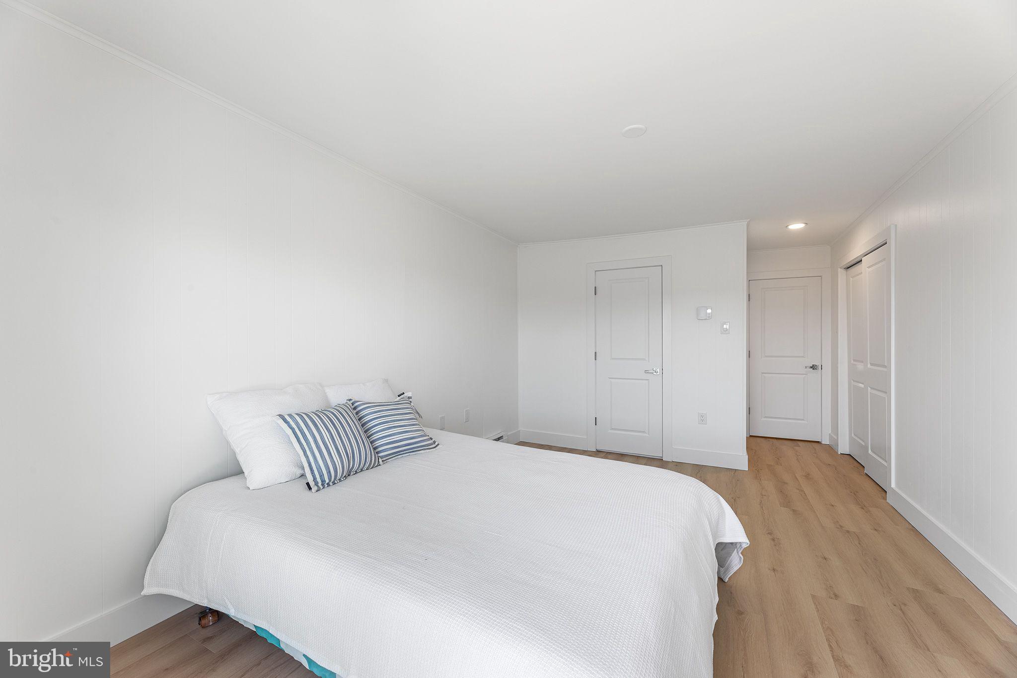 615 Salt Spray Rd #3e