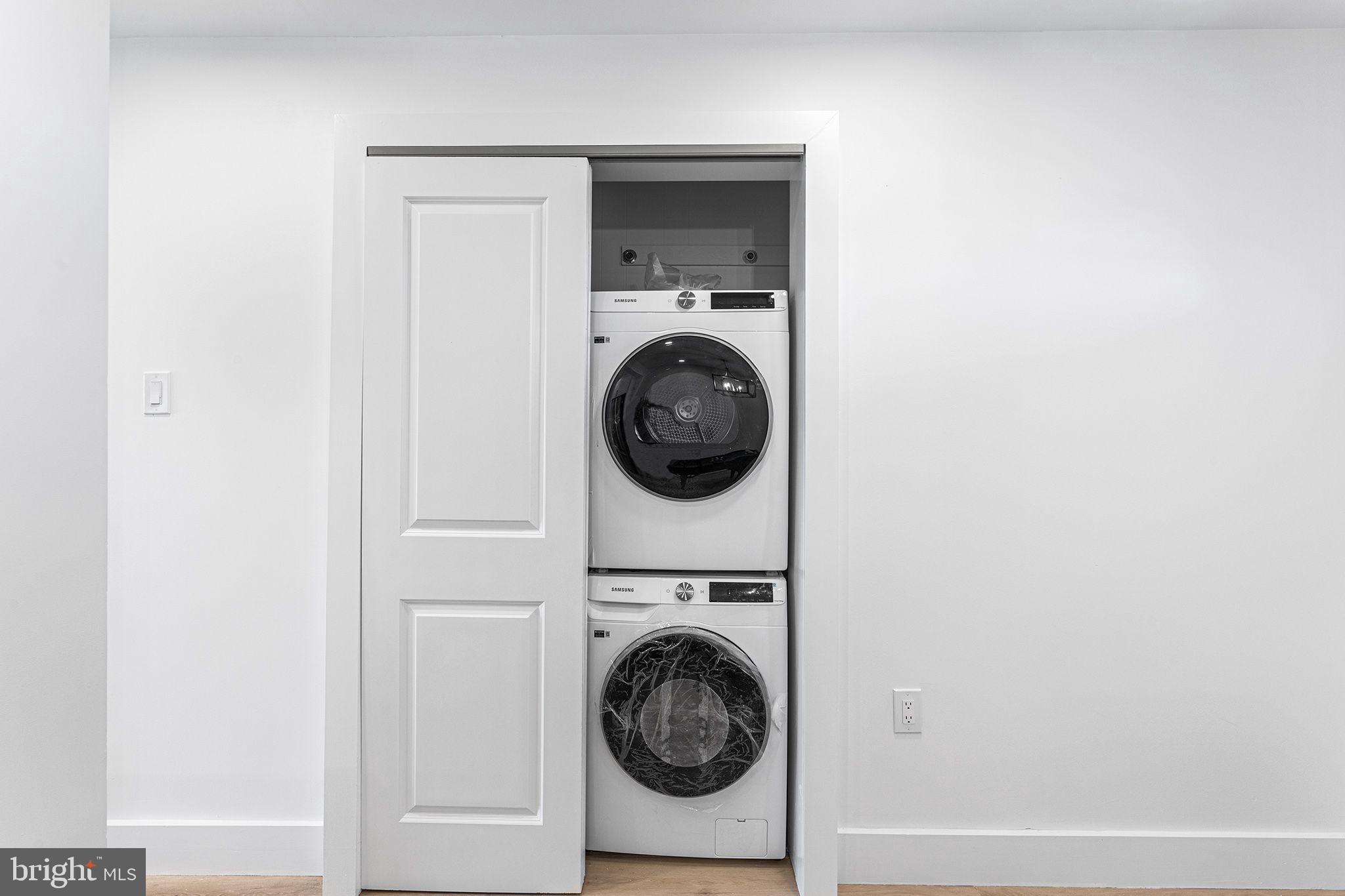 615 Salt Spray Rd #3e