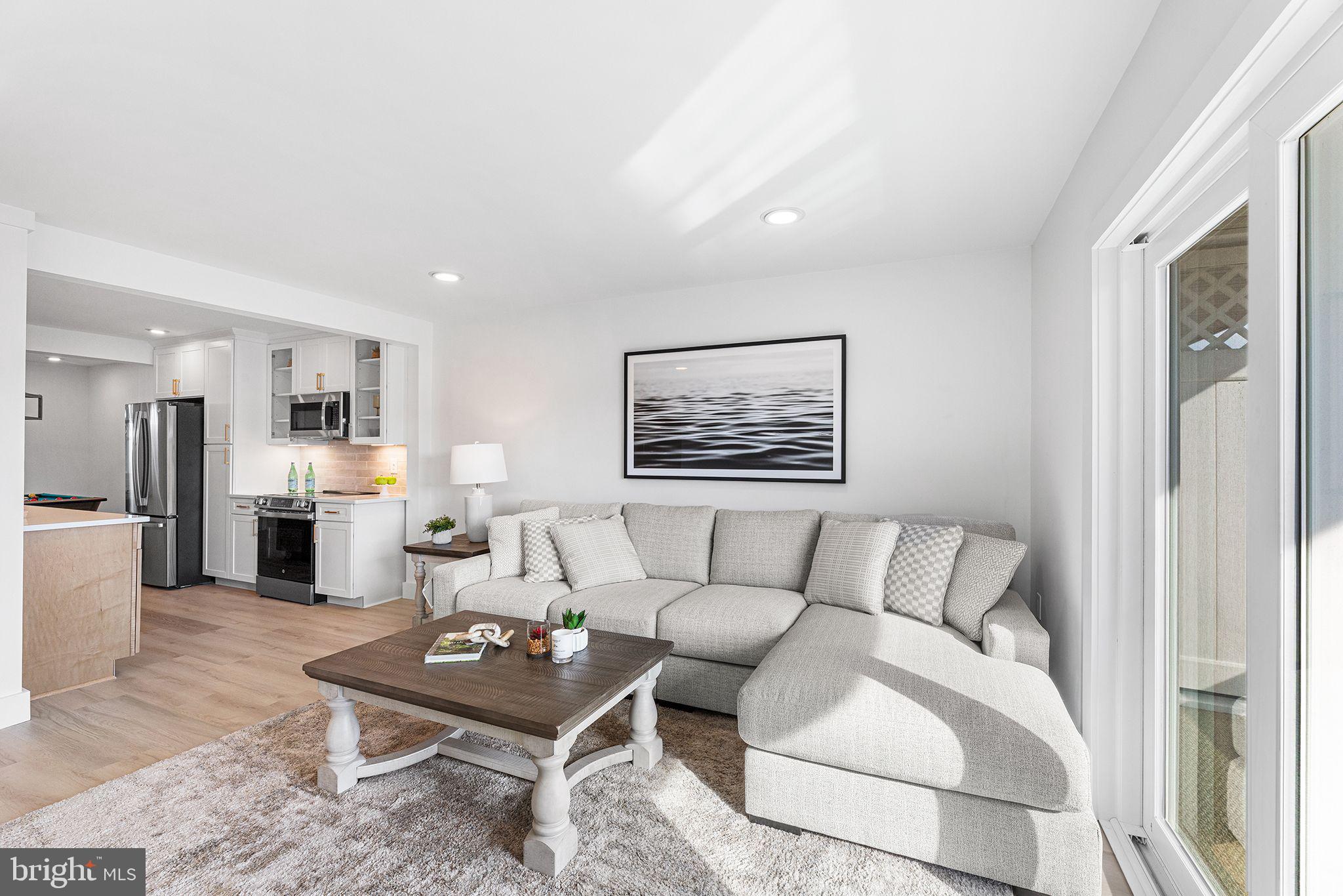 615 Salt Spray Rd #3e