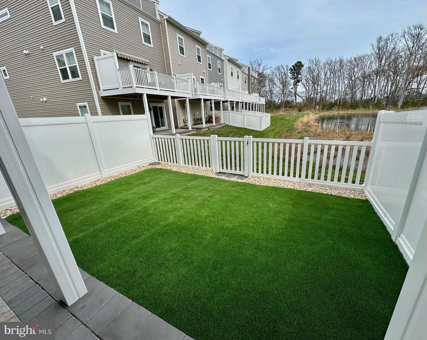 12434 Sea Oaks Ln #2