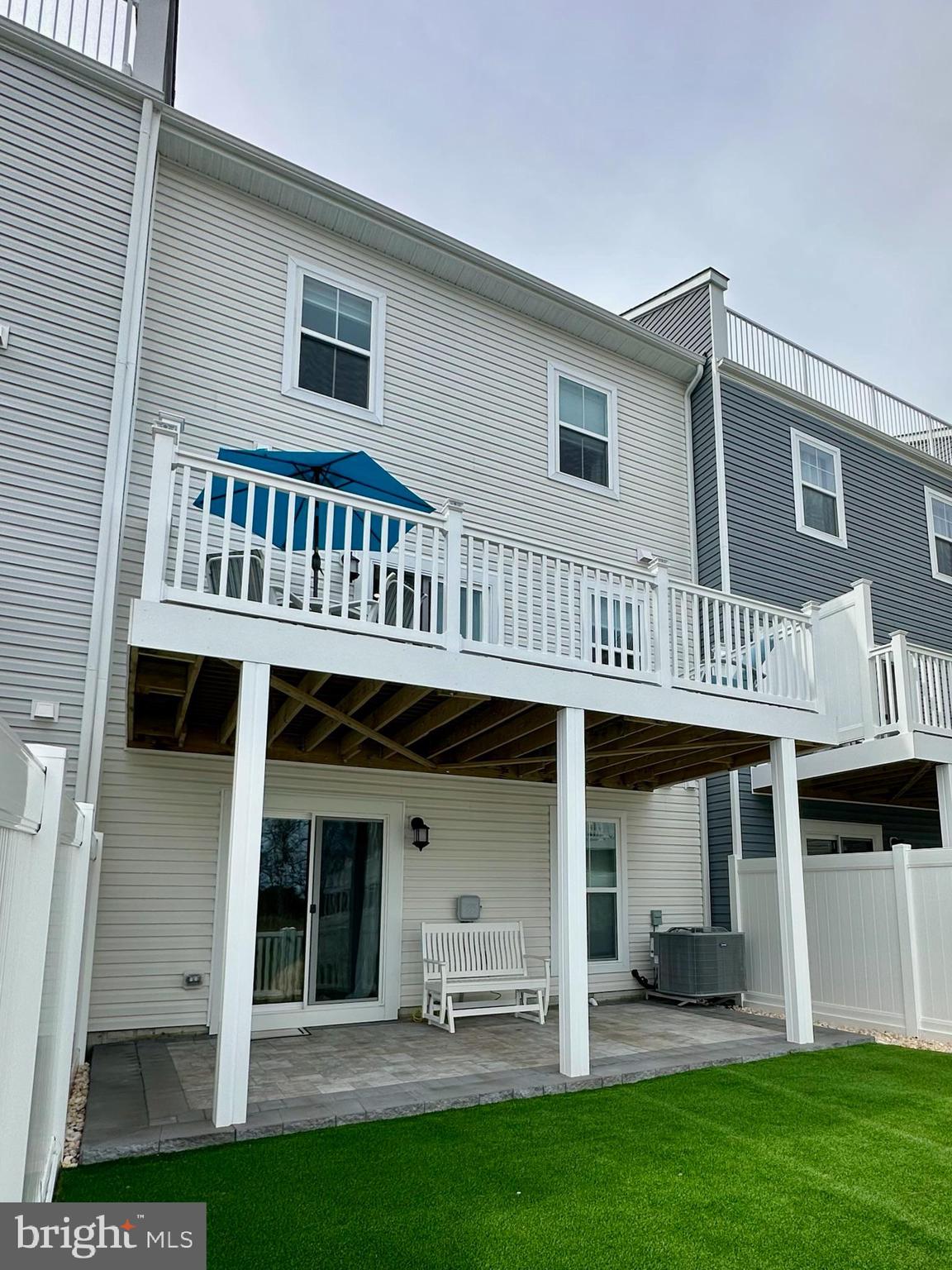 12434 Sea Oaks Ln #2