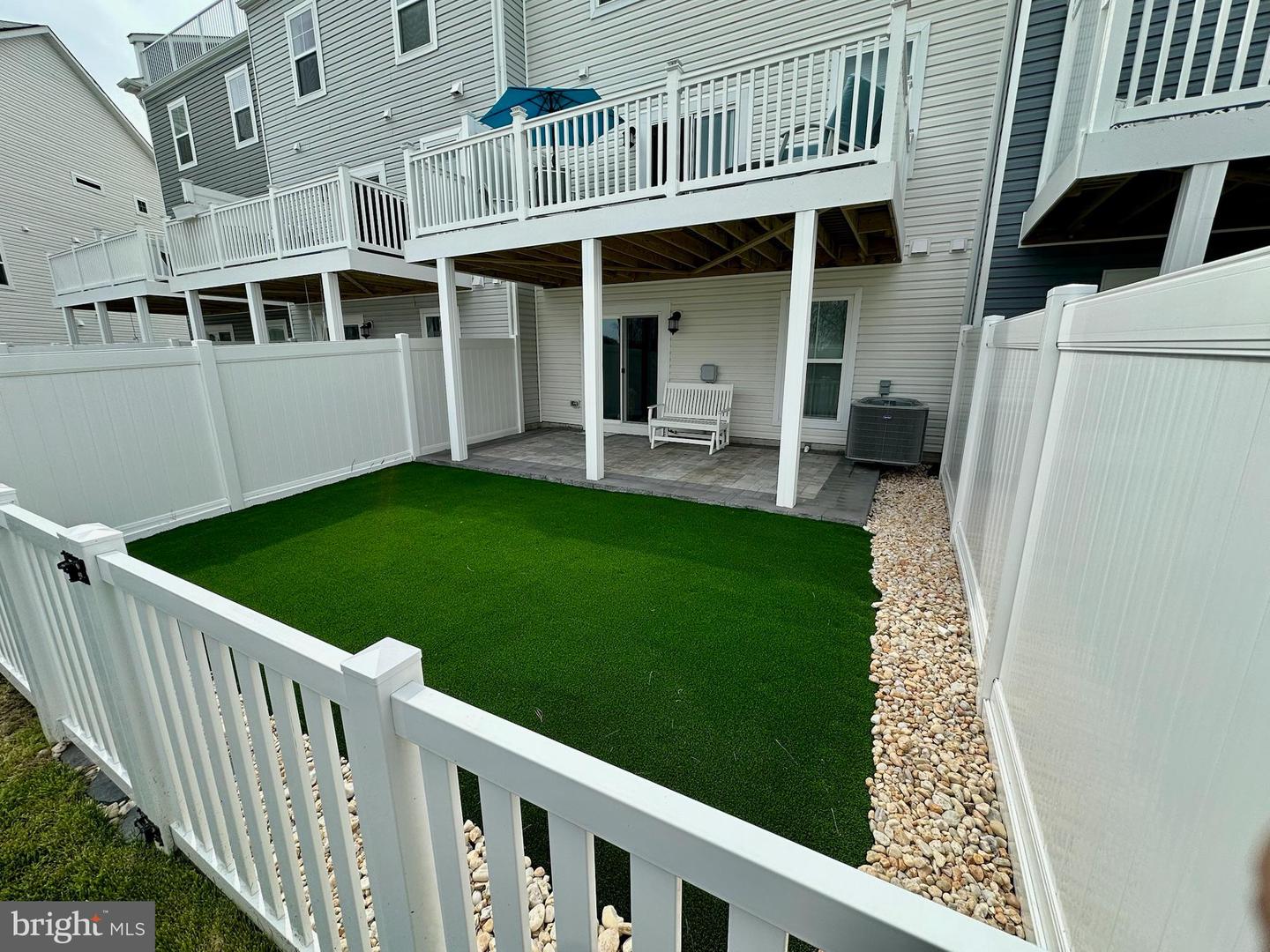 12434 Sea Oaks Ln #2
