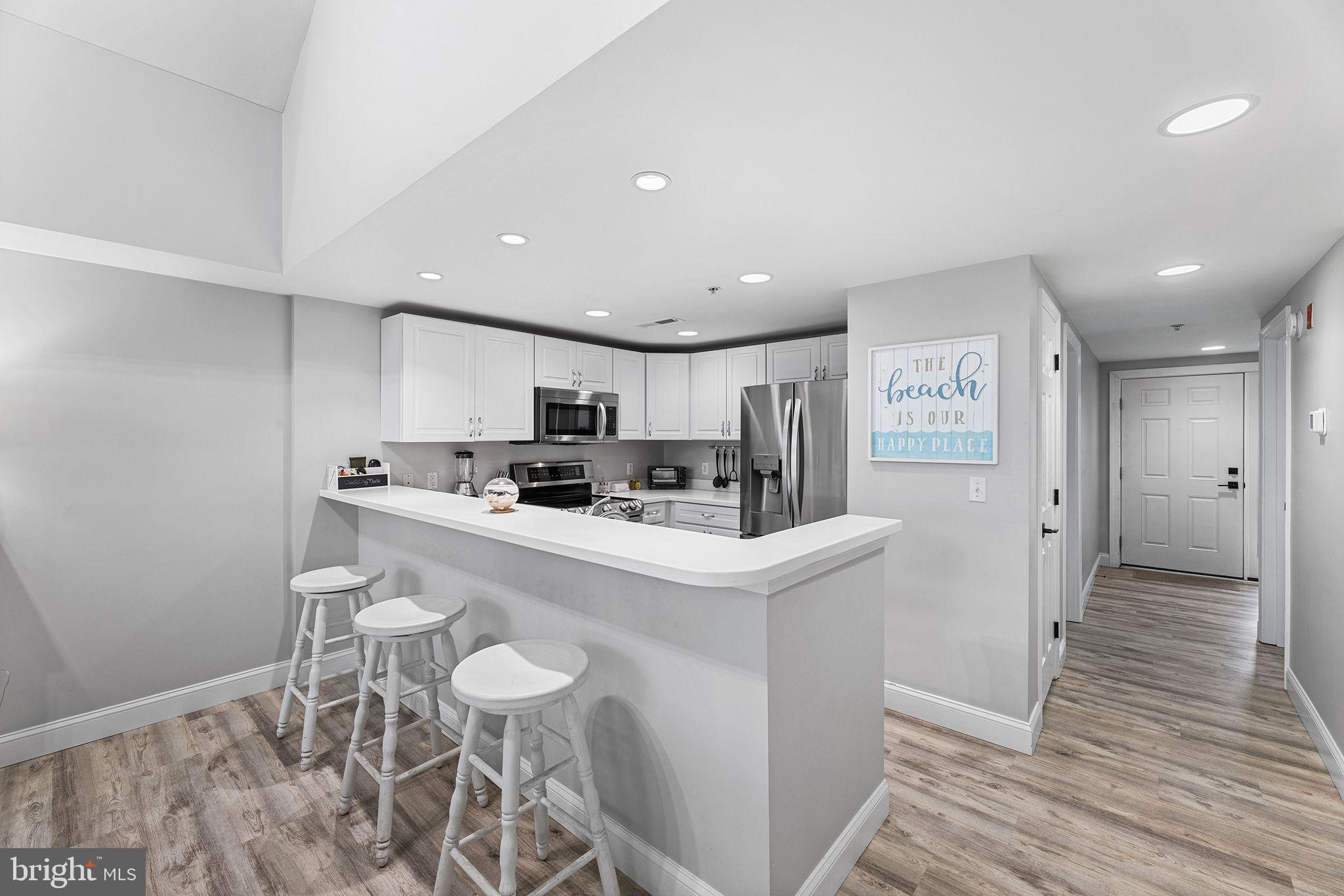 5300 Coastal Hwy #403