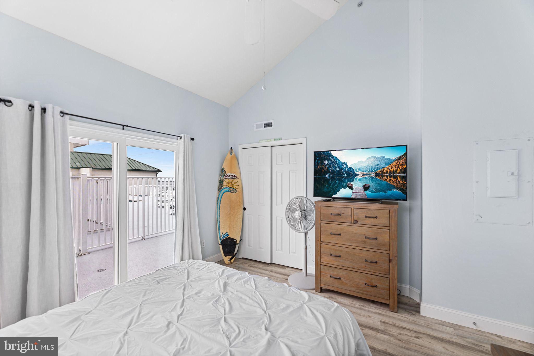 5300 Coastal Hwy #403